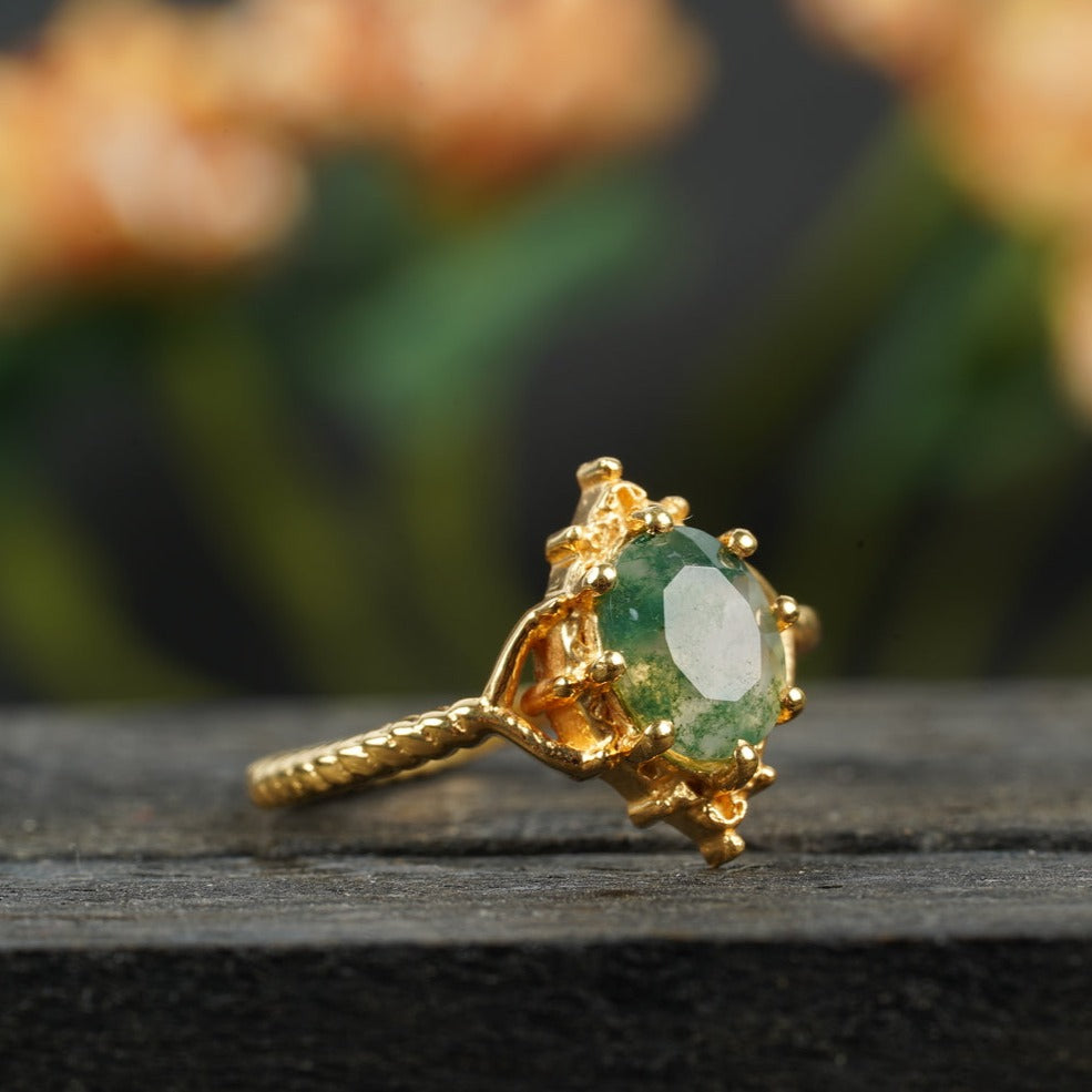 Vintage Oval Moss Agate 14k Gold Engagement Ring
