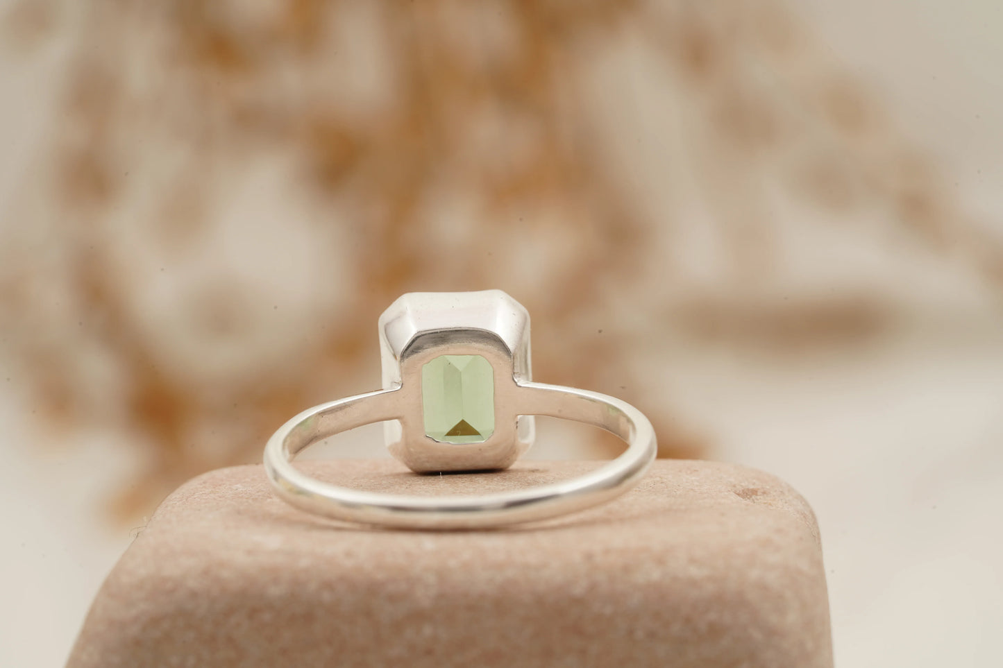 Bezel Set Green Amethyst 925 Sterling Silver Solitaire Ring - MinimalistJewels