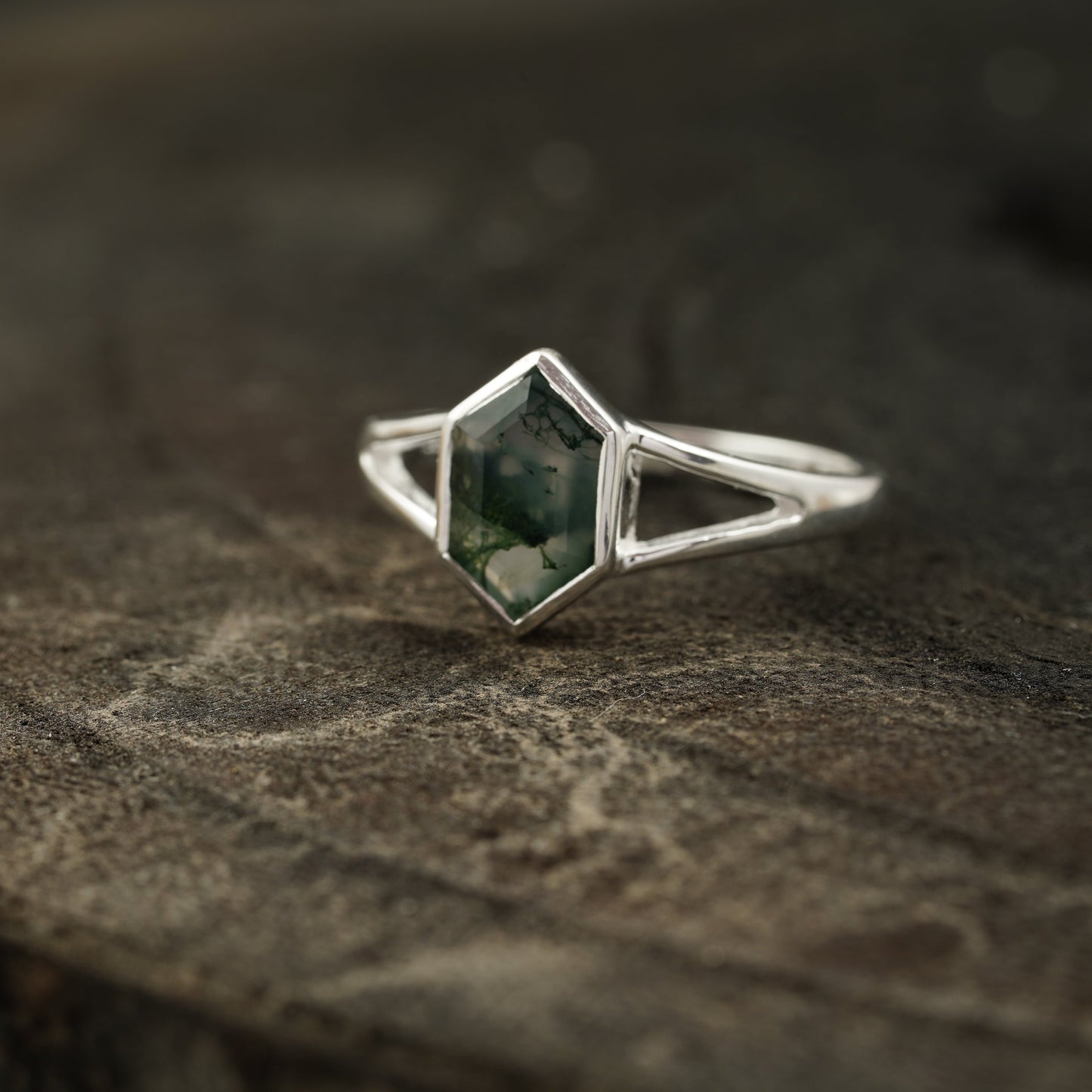 Vintage Bezel Setting Moss Agate Engagement Ring
