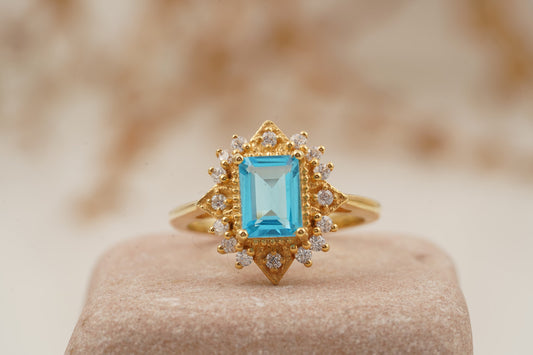 Vintage Cluster Unique Aquamarine Engagement Ring 14K Solid Gold