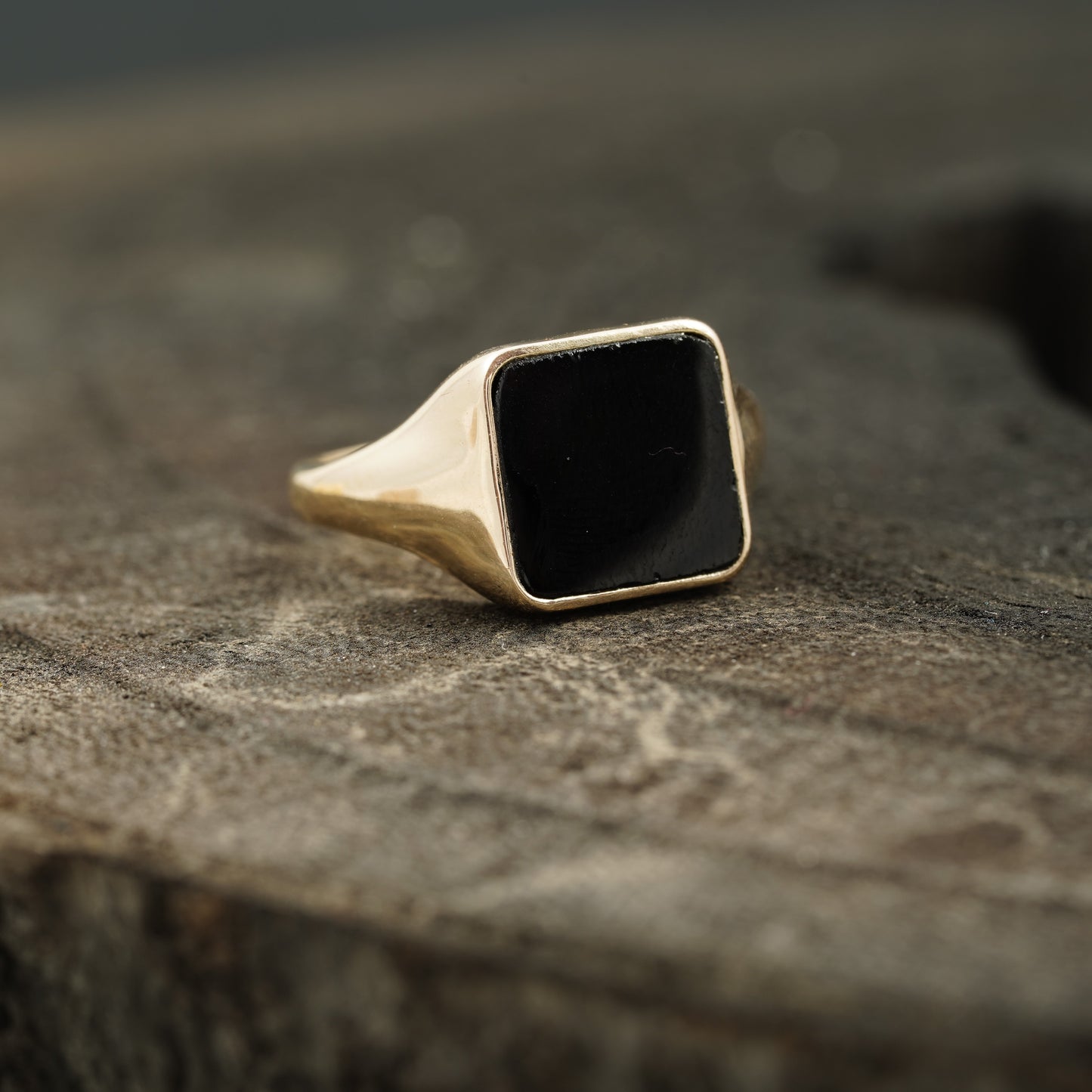 14k gold signet ring
