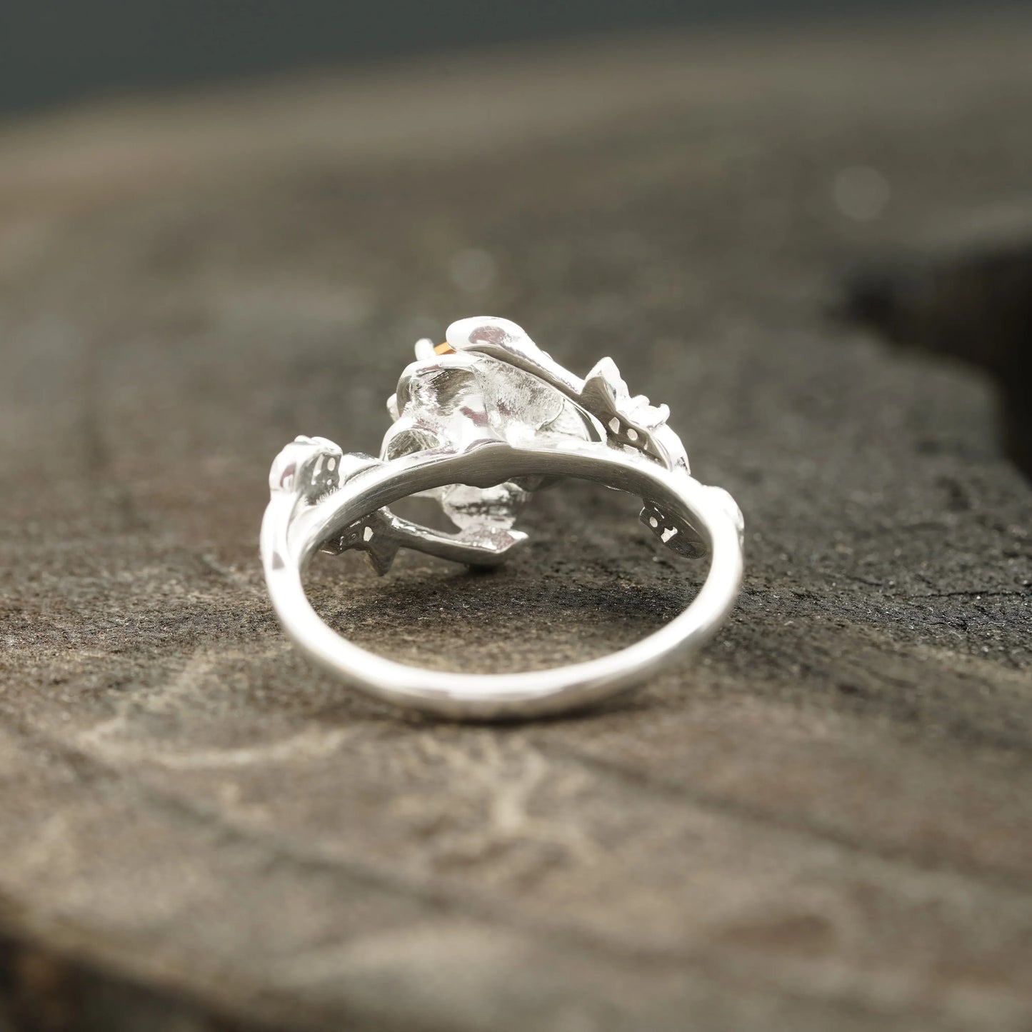Round Citrine Leaf Engagement Ring | Nature-Inspired 925 Silver - MinimalistJewels