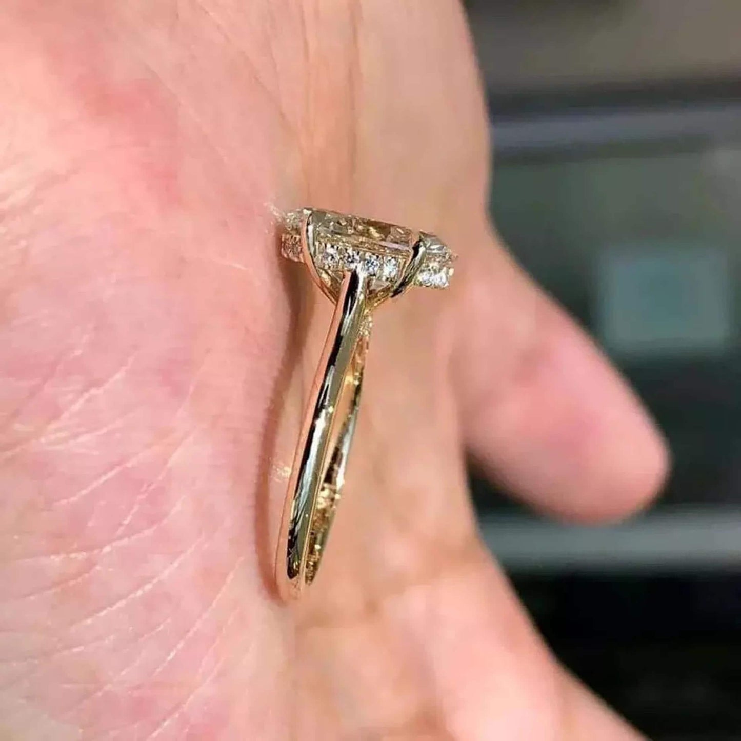 Oval Cut Moissanite Ring Daisy Floral Engagement Ring - MinimalistJewels