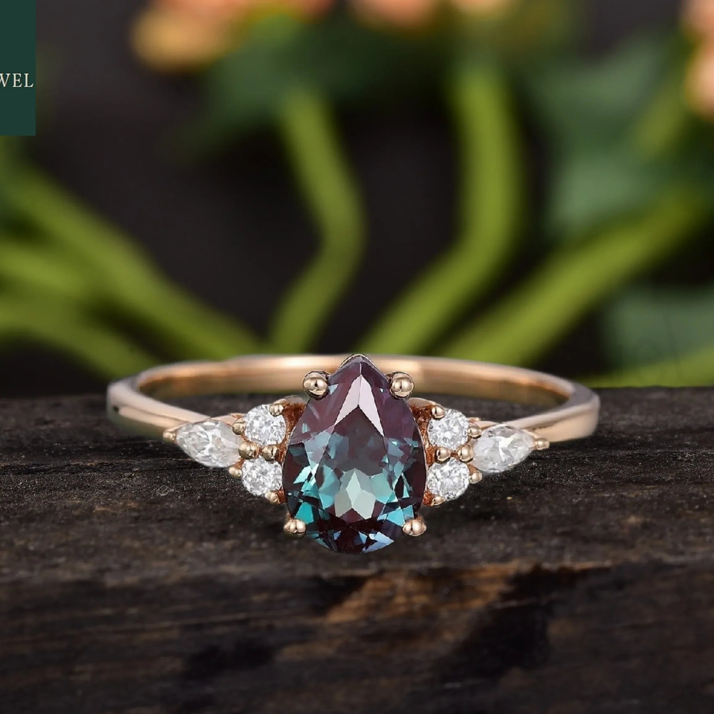 Pear Shaped Rings - MinimalistJewels
