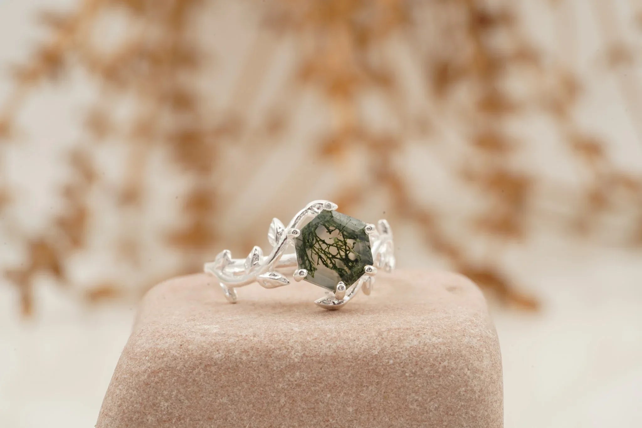 Moss Agate Leaf Hexagon Engagement Ring - MinimalistJewels