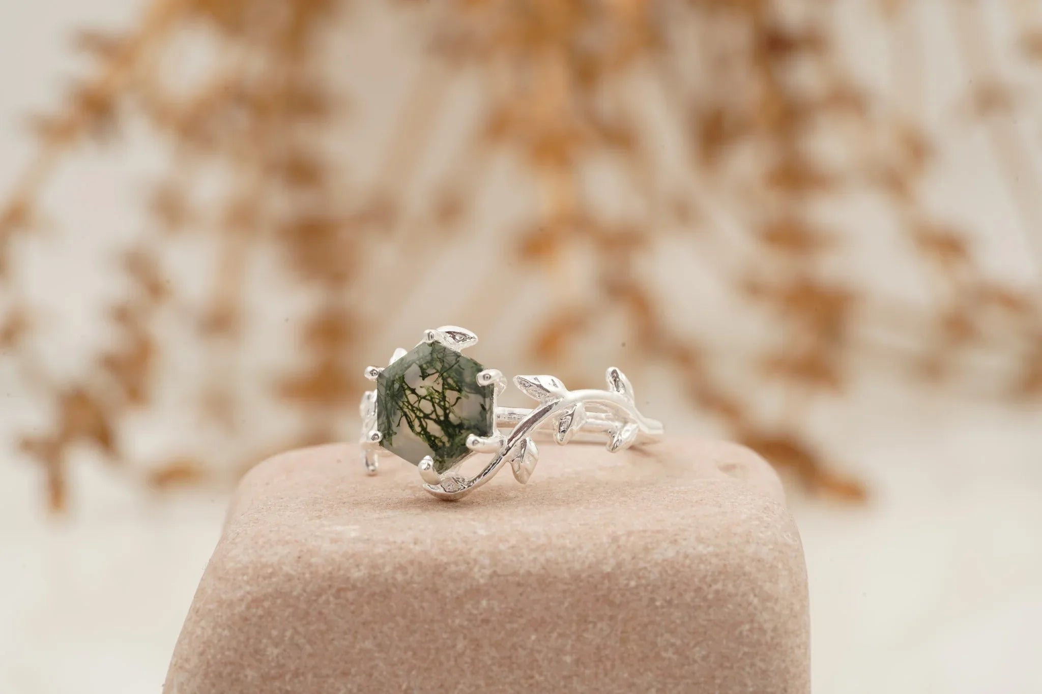 Moss Agate Leaf Hexagon Engagement Ring - MinimalistJewels