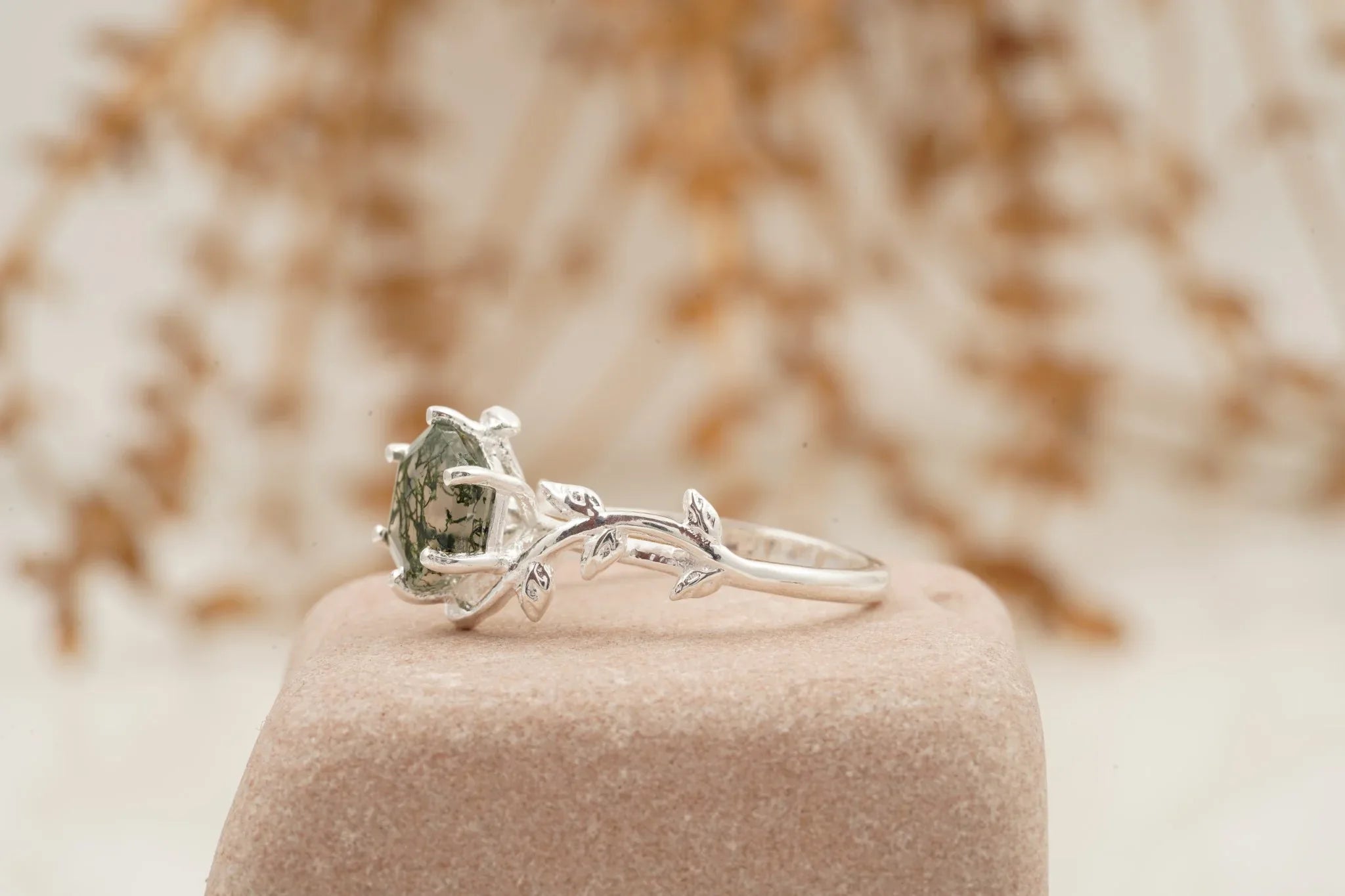 Moss Agate Leaf Hexagon Engagement Ring - MinimalistJewels