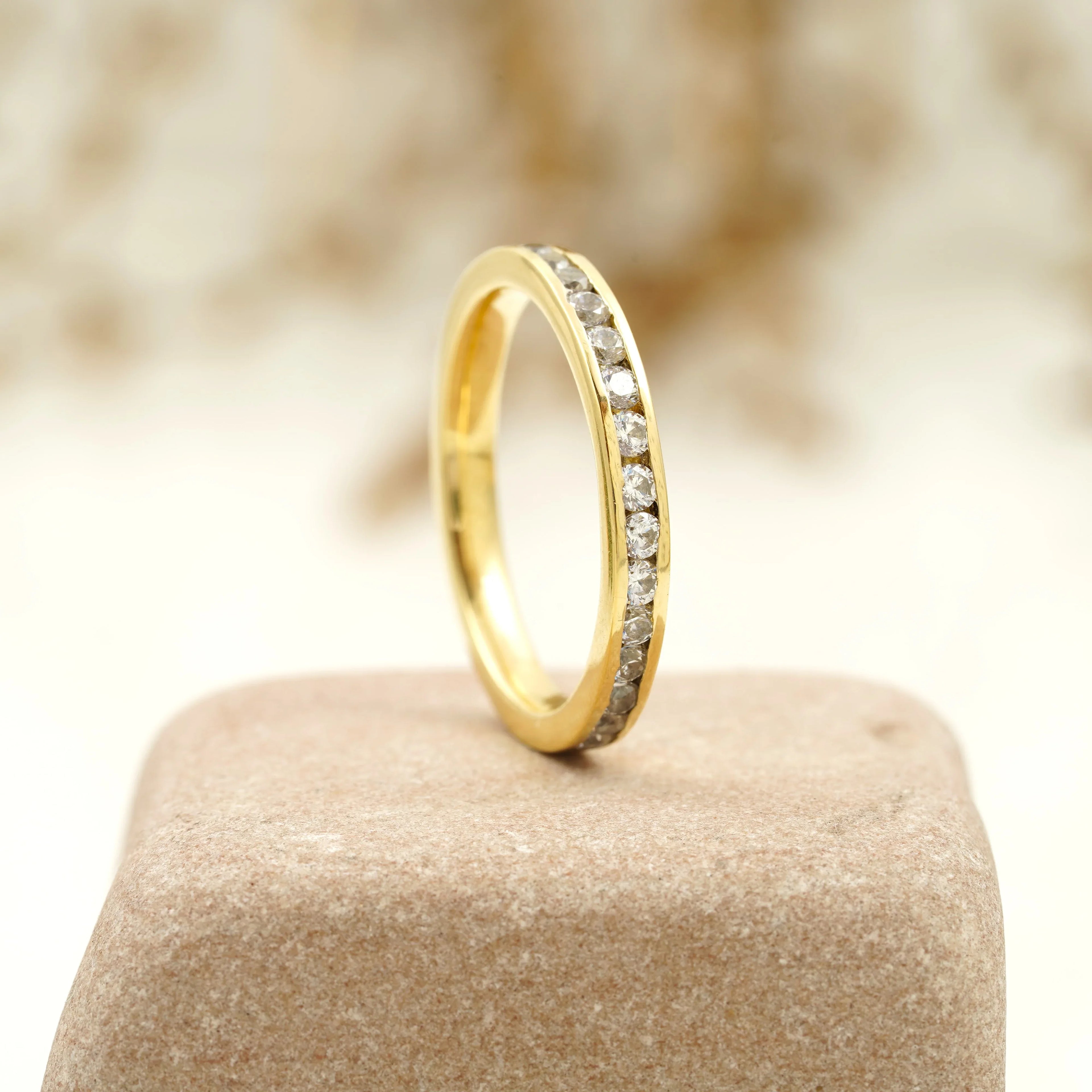 Bezel Set Diamond Stacking 14k Solid Gold Women's Wedding Band - MinimalistJewels
