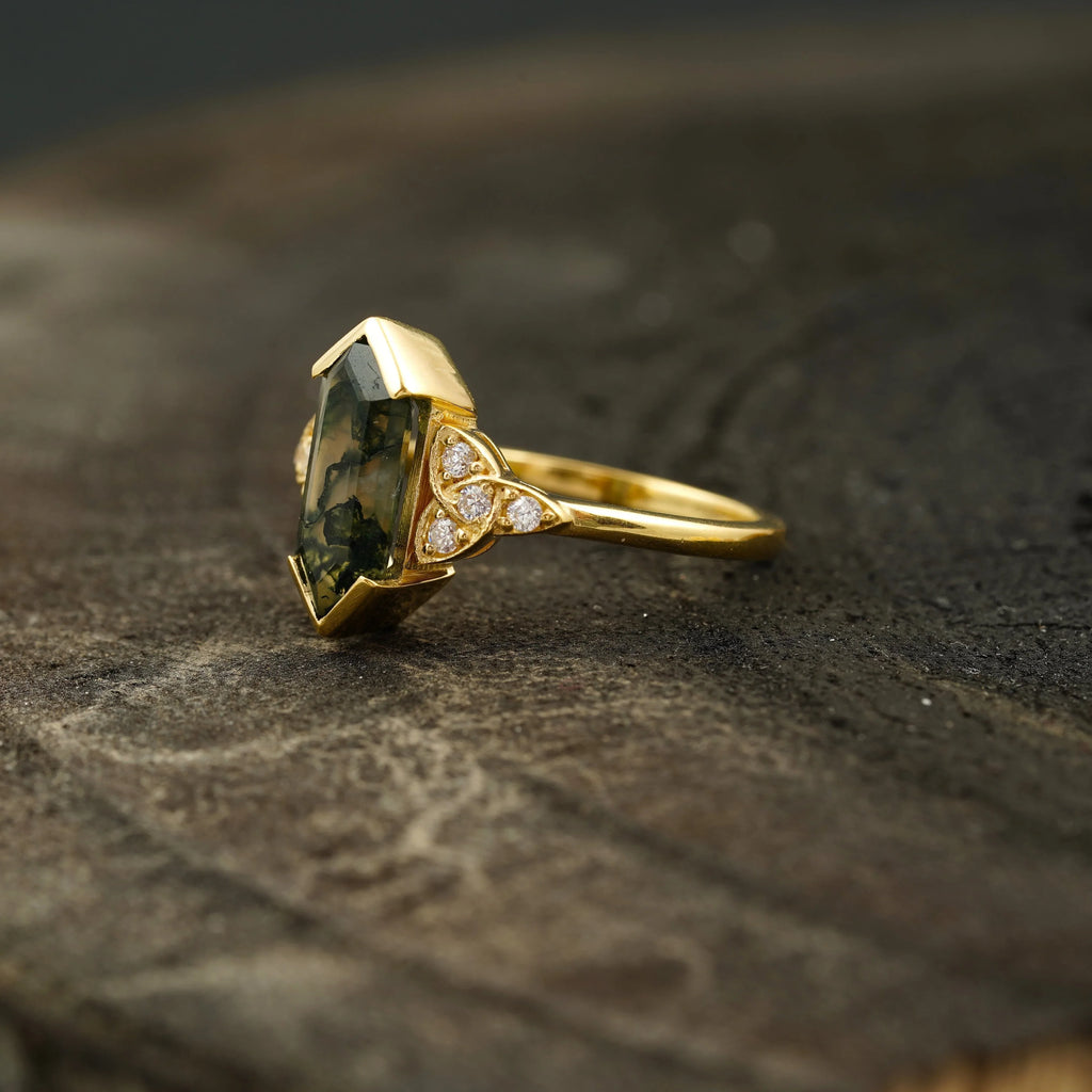 Moss Agate Hexagon Engagement Ring - MinimalistJewels