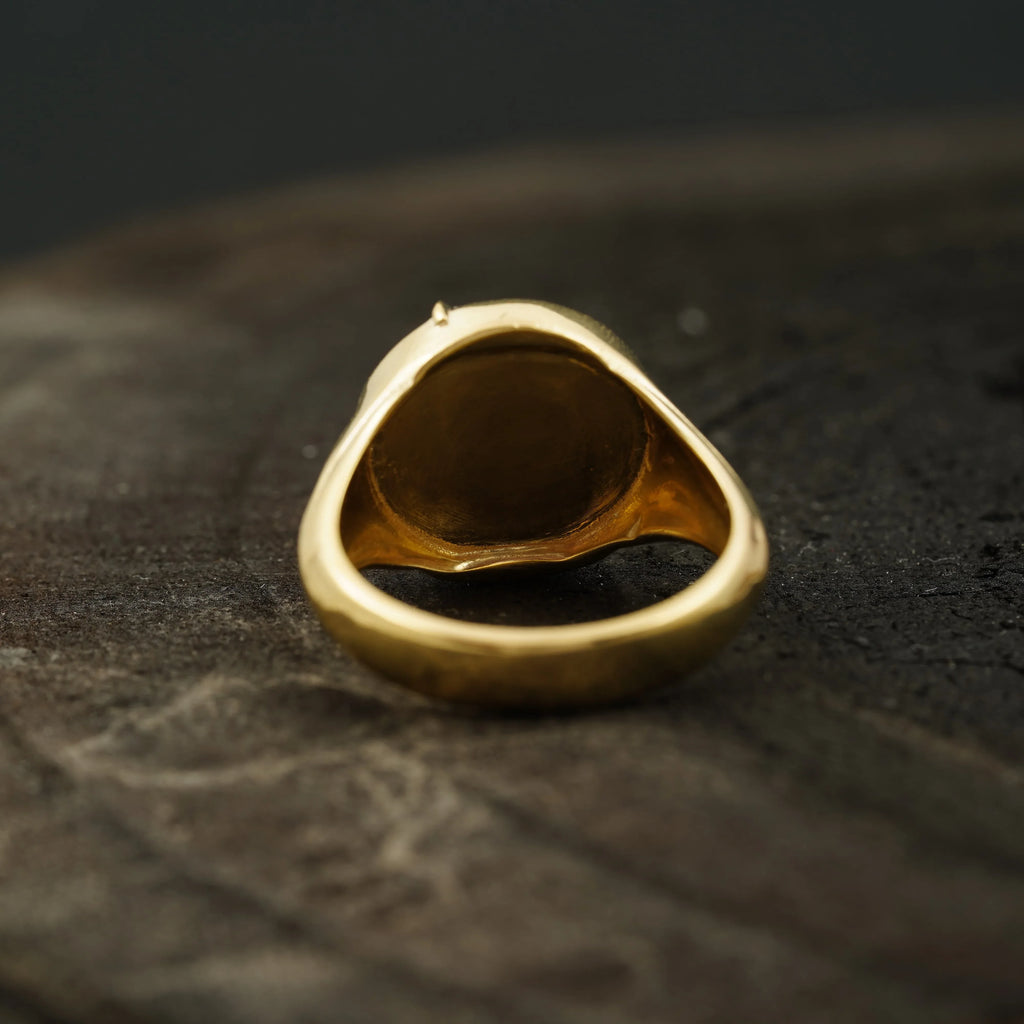 Flash Design 14k Solid Gold Mens Signet Ring - MinimalistJewels