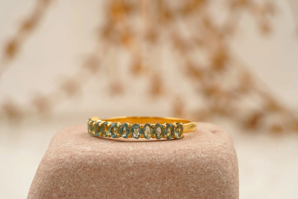 Oval Cut Aquamarine Stacking Wedding Band Solid Gold - MinimalistJewels