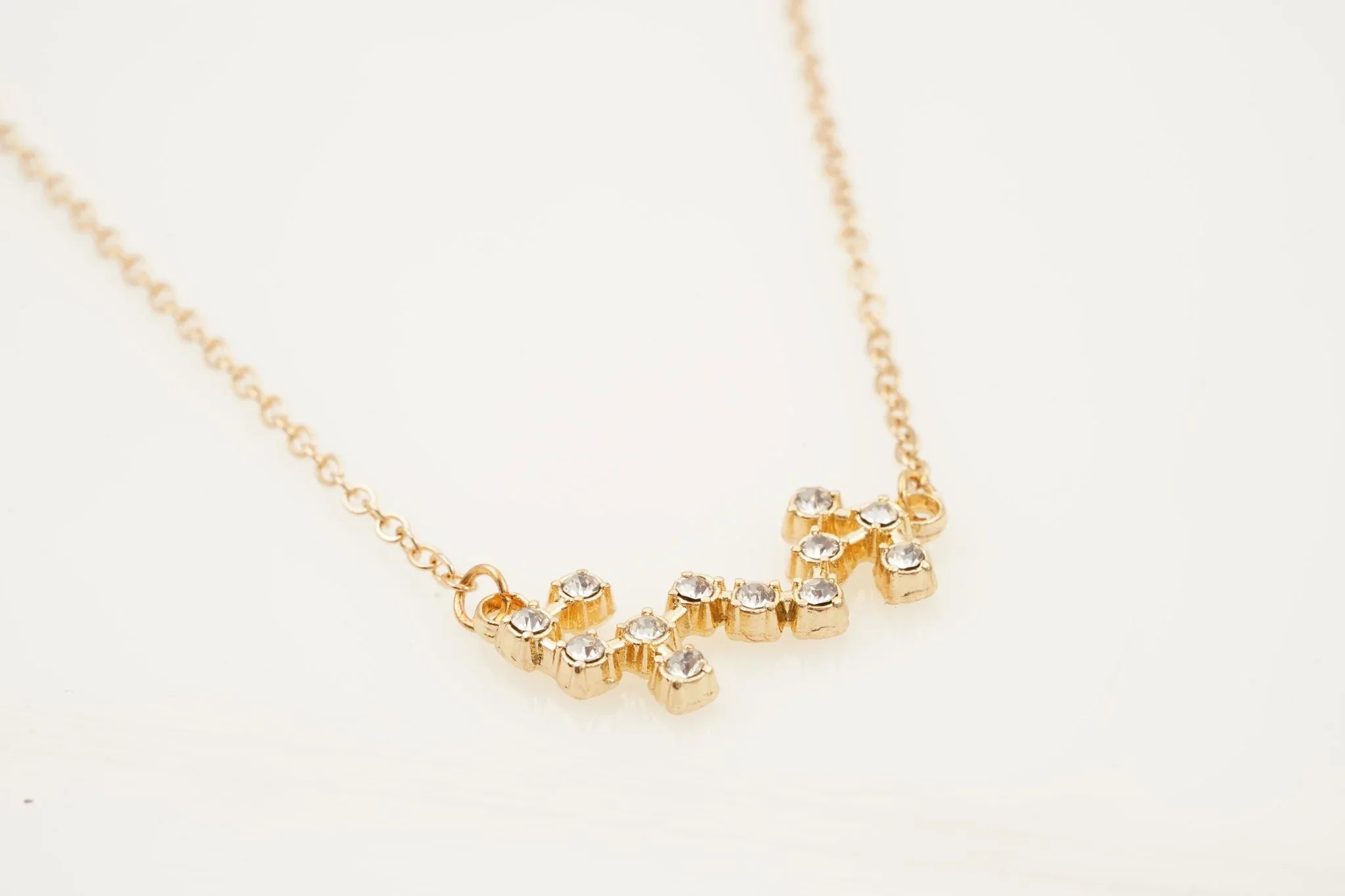 Round Diamond Solid Gold Pendant With Chain 18k Gold - MinimalistJewels