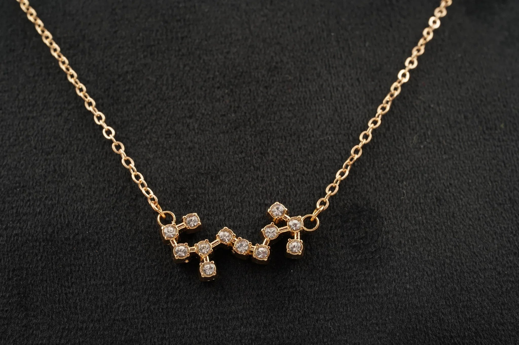 Round Diamond Solid Gold Pendant With Chain 18k Gold - MinimalistJewels