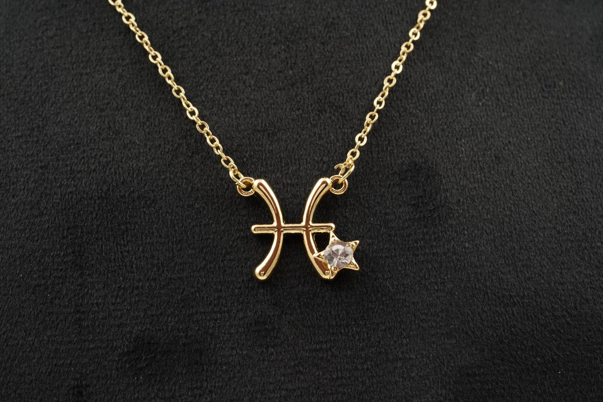 Buy H Alphabet Pendant | Stylish H Pendants For Women - MinimalistJewels