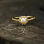 Pearl & Diamond Silver Engagement Ring - MinimalistJewels