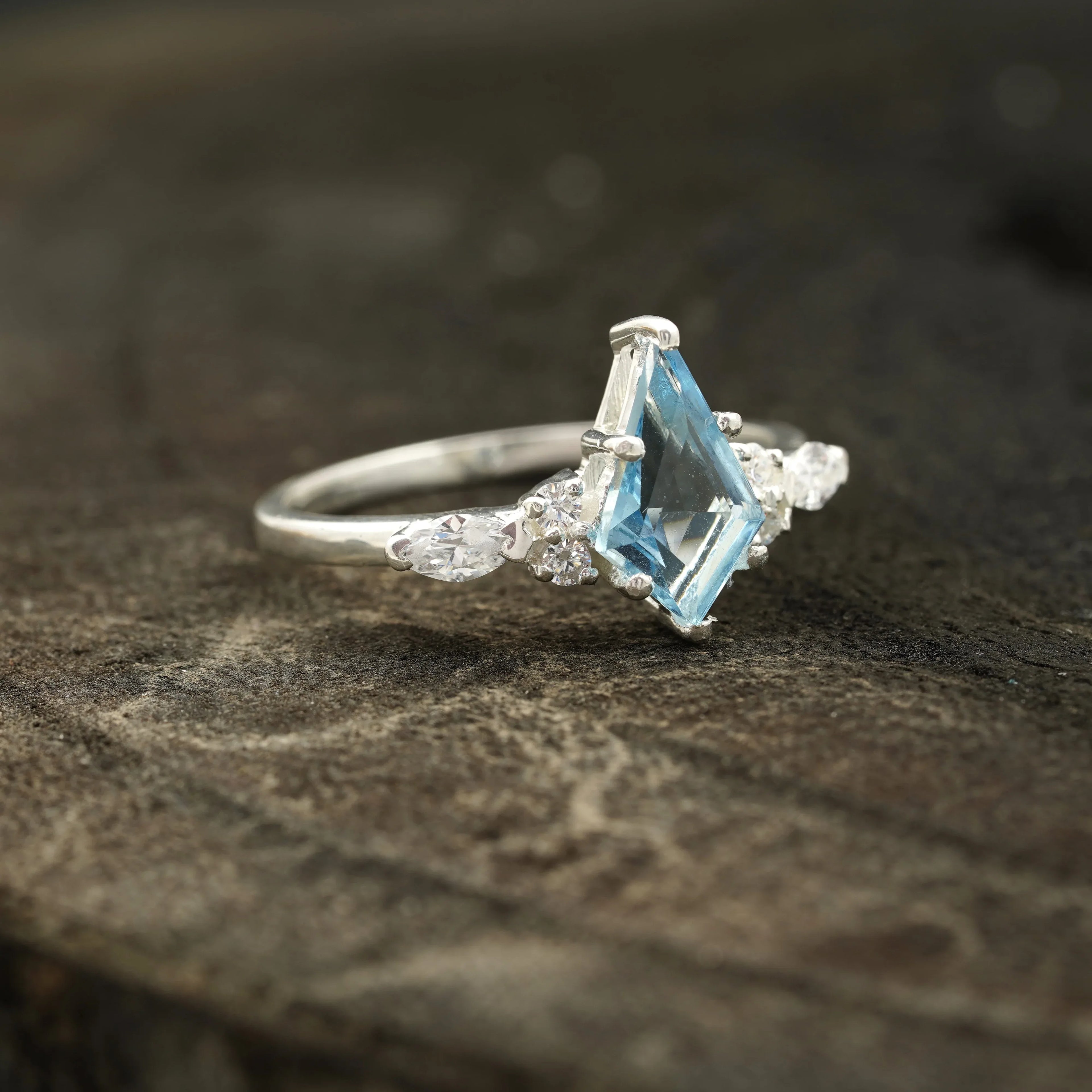 Kite Shape Aquamarine 925 Sterling Silver Ring - MinimalistJewels