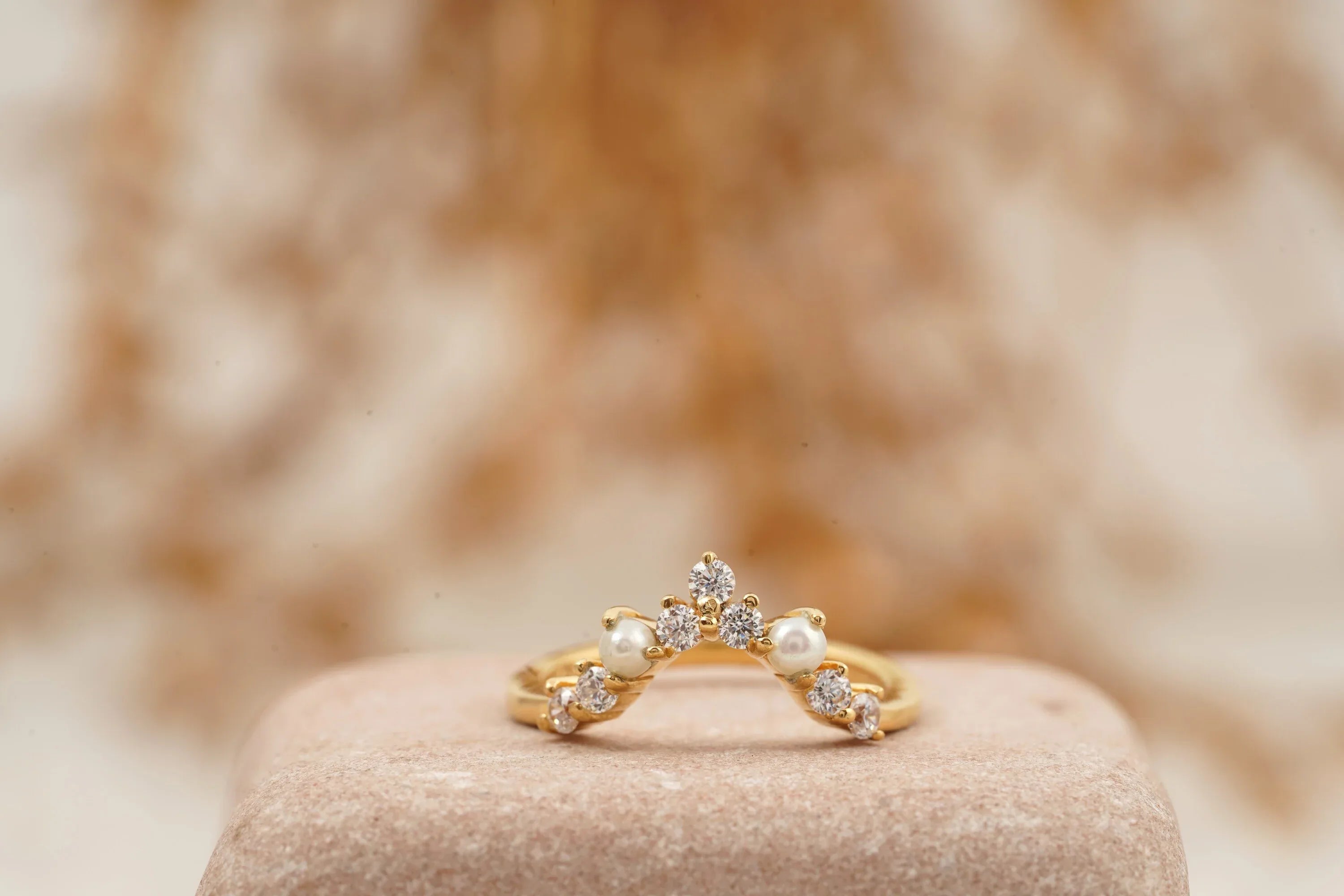Curved Pearl Wedding Band Solid Gold Ring Pearl band ring - MinimalistJewels