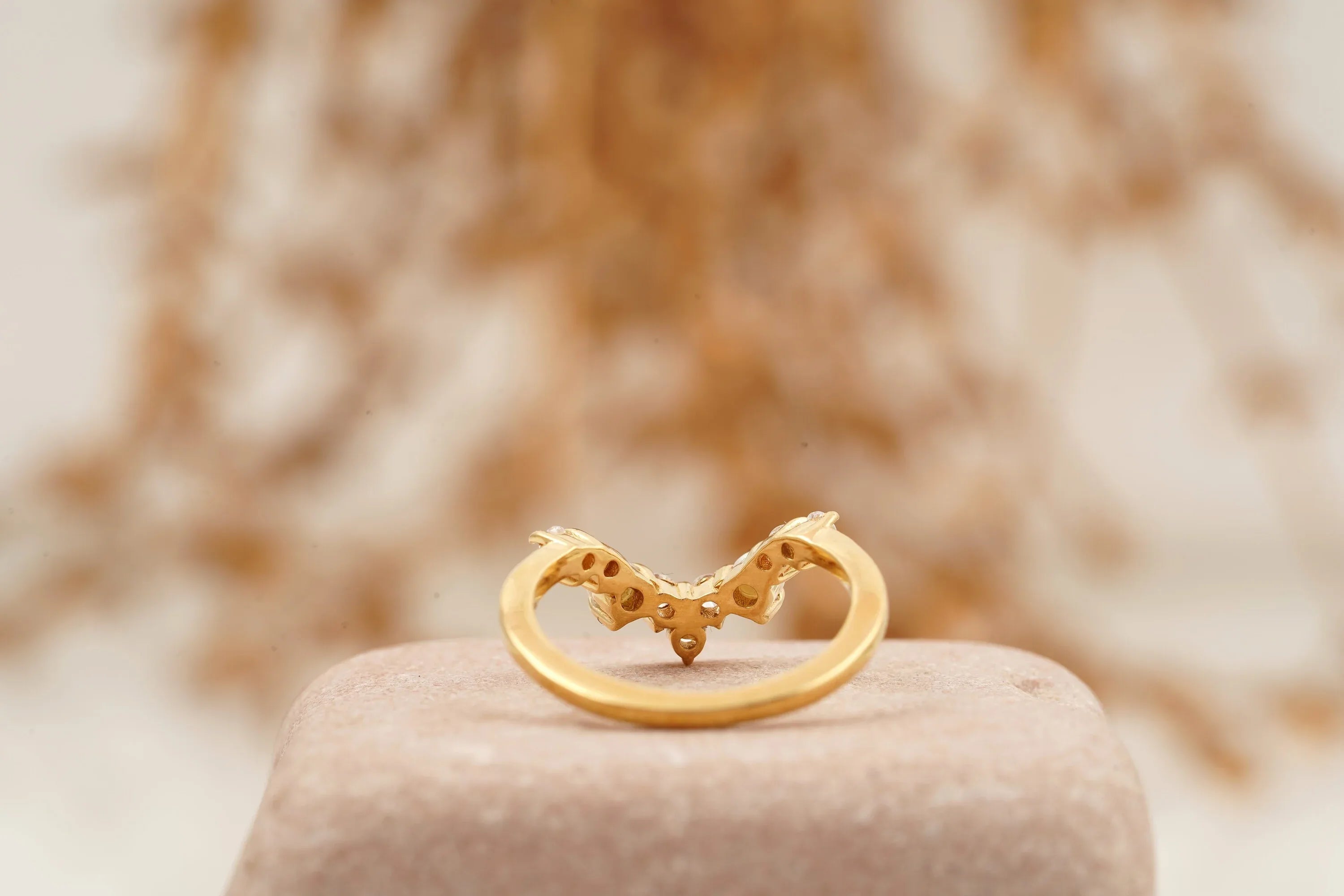 Curved Pearl Wedding Band Solid Gold Ring Pearl band ring - MinimalistJewels