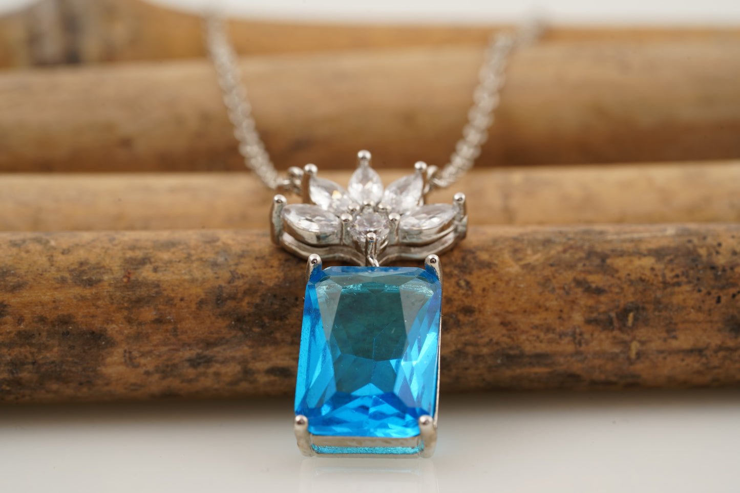 Emerald Aquamarine Necklace Marquise Diamond Pendant With Gold Chain