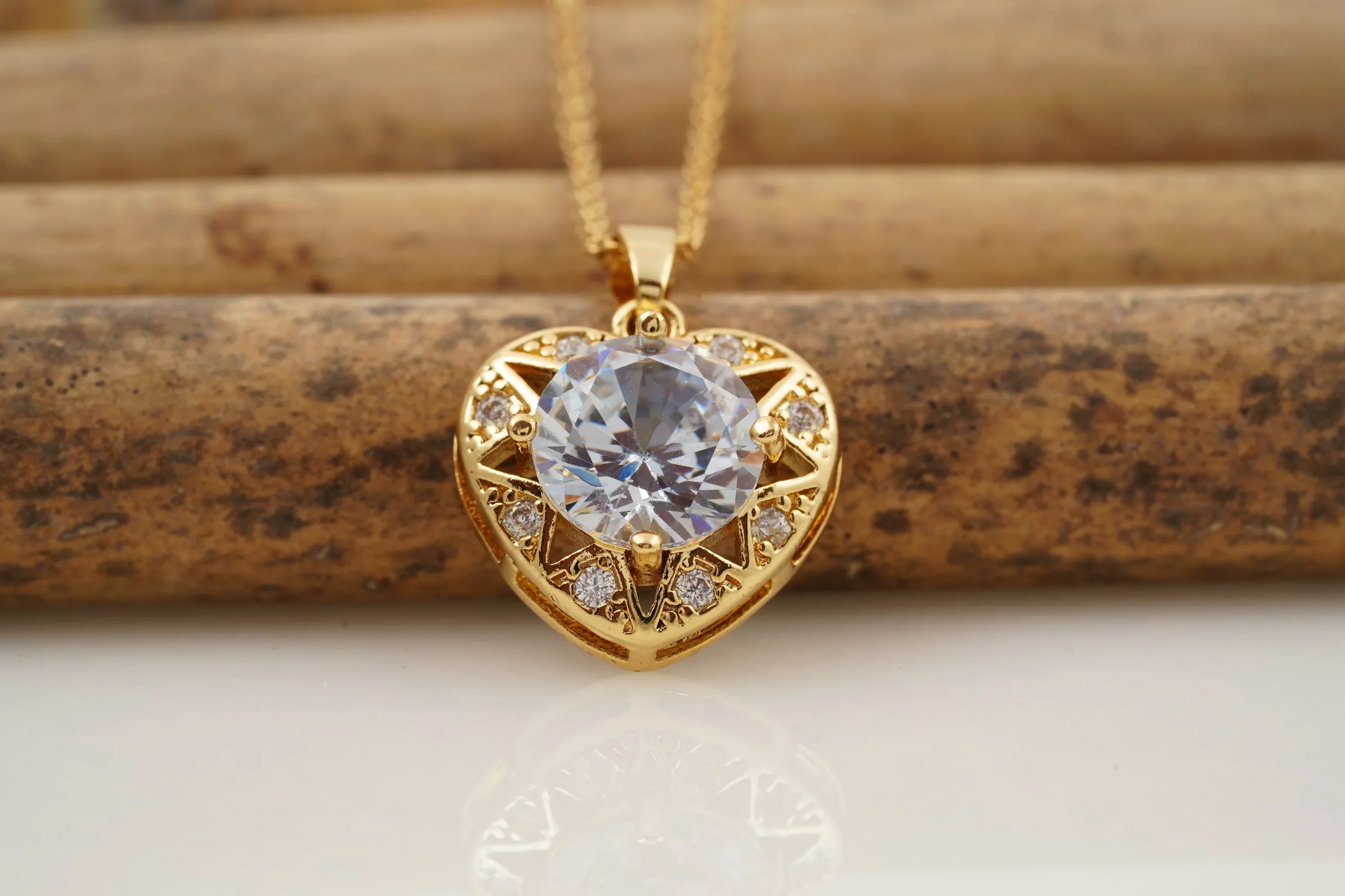 Diamond Heart Shaped Necklace for Women With Gold Chain - MinimalistJewels