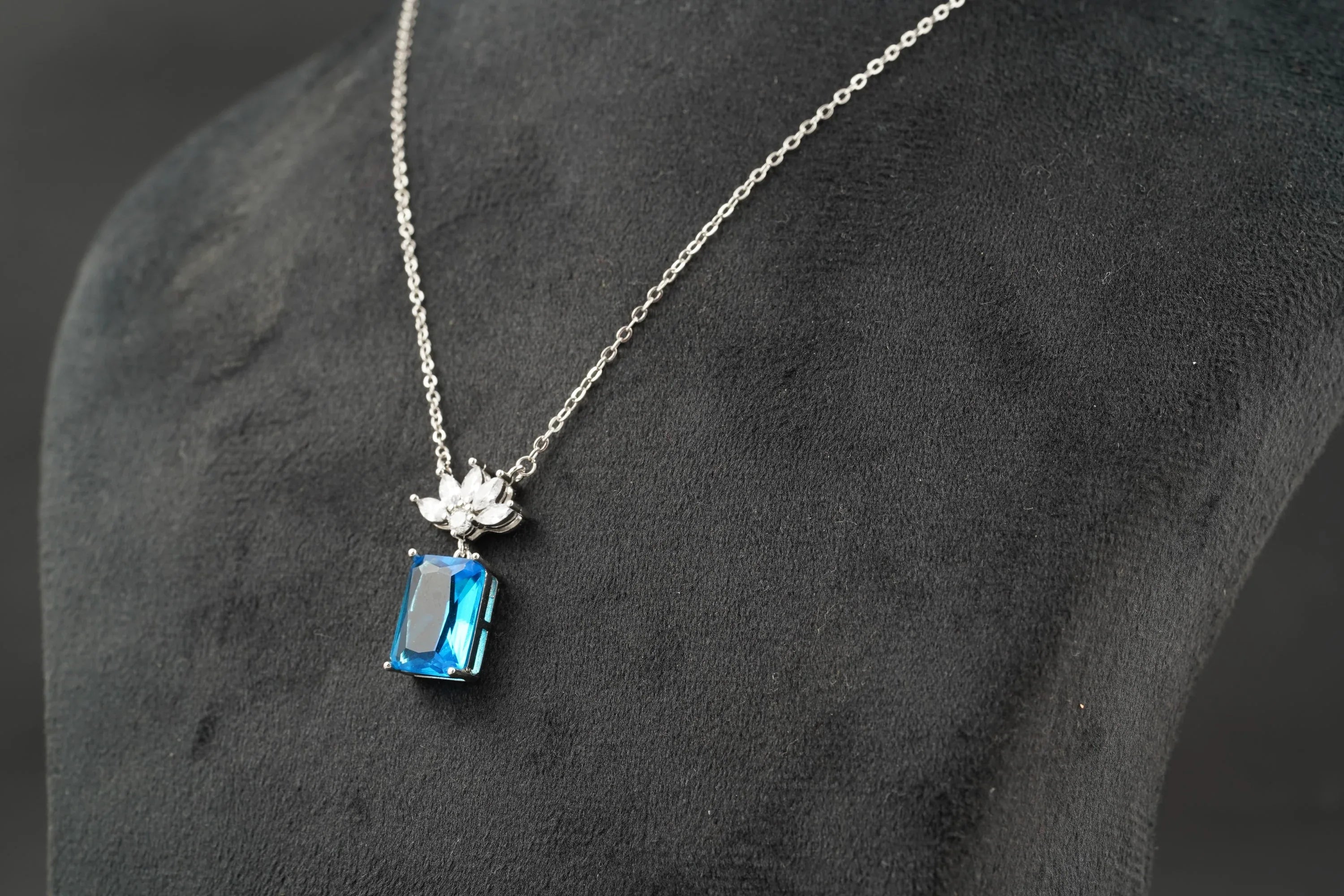 Emerald Aquamarine Necklace Marquise Diamond Pendant With Gold Chain - MinimalistJewels