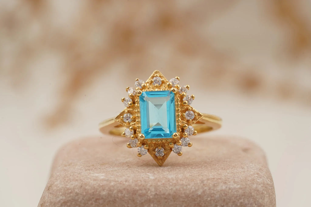 Vintage Cluster Unique Aquamarine Engagement Ring 14K Solid Gold - MinimalistJewels