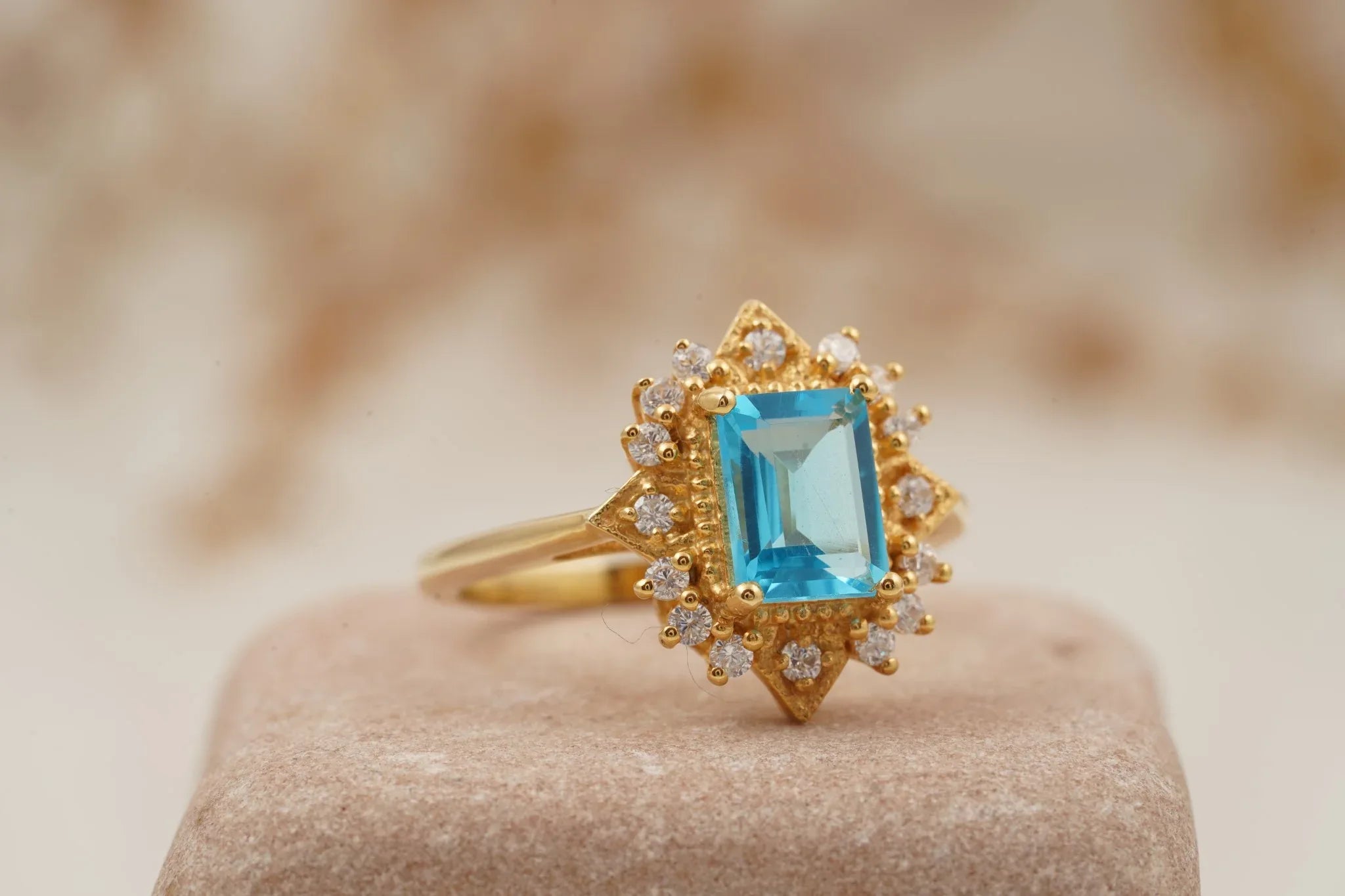 Vintage Cluster Unique Aquamarine Engagement Ring 14K Solid Gold - MinimalistJewels