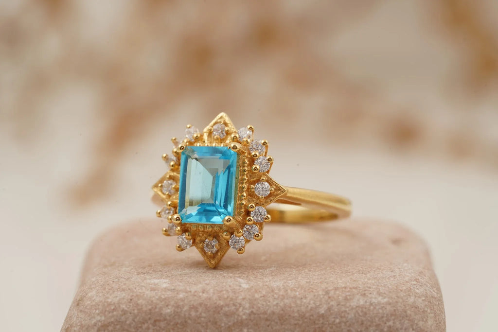 Vintage Cluster Unique Aquamarine Engagement Ring 14K Solid Gold - MinimalistJewels