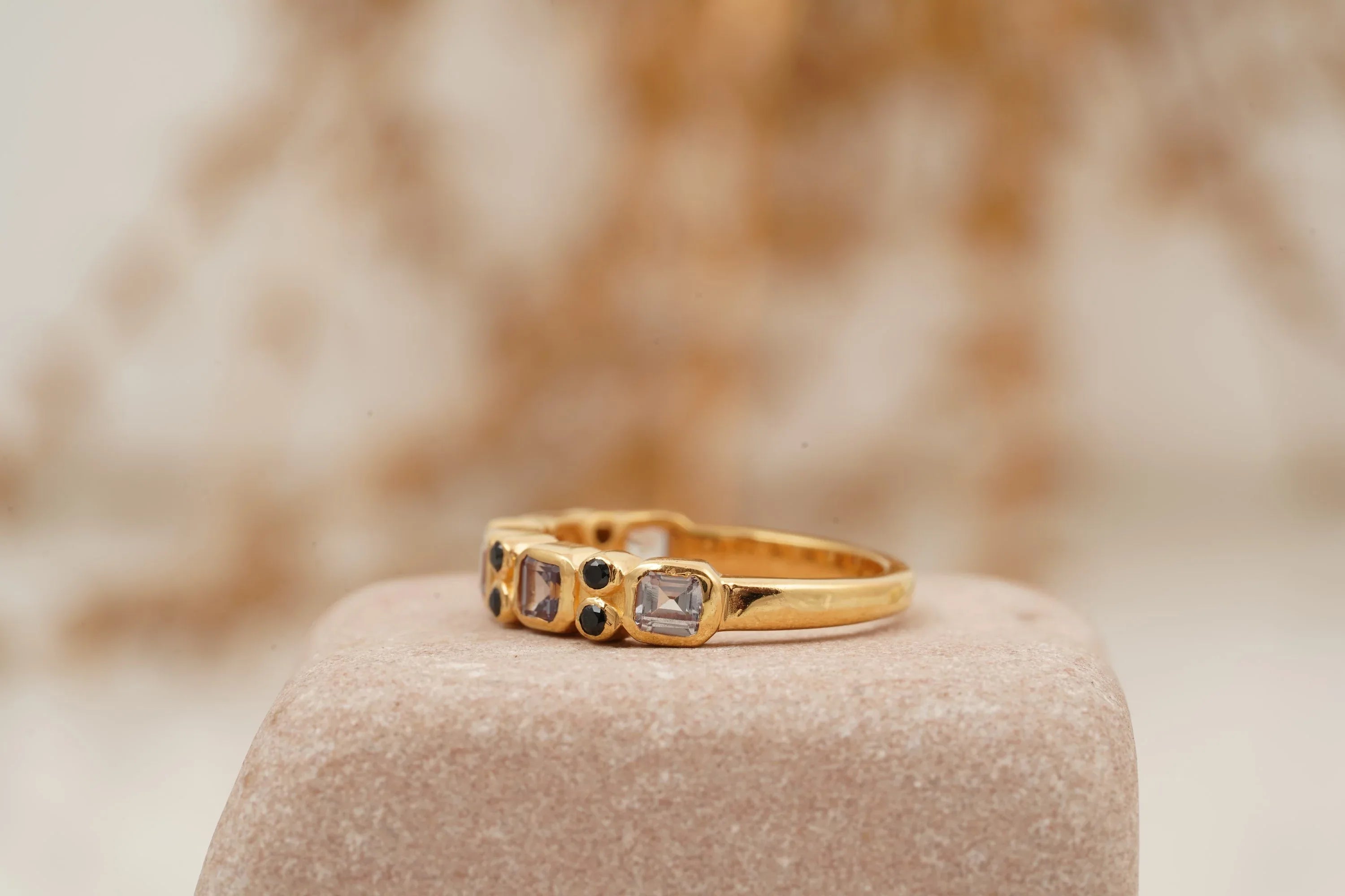 Princess Cut Alexandrite Wedding Band 14K Solid Gold Band - MinimalistJewels