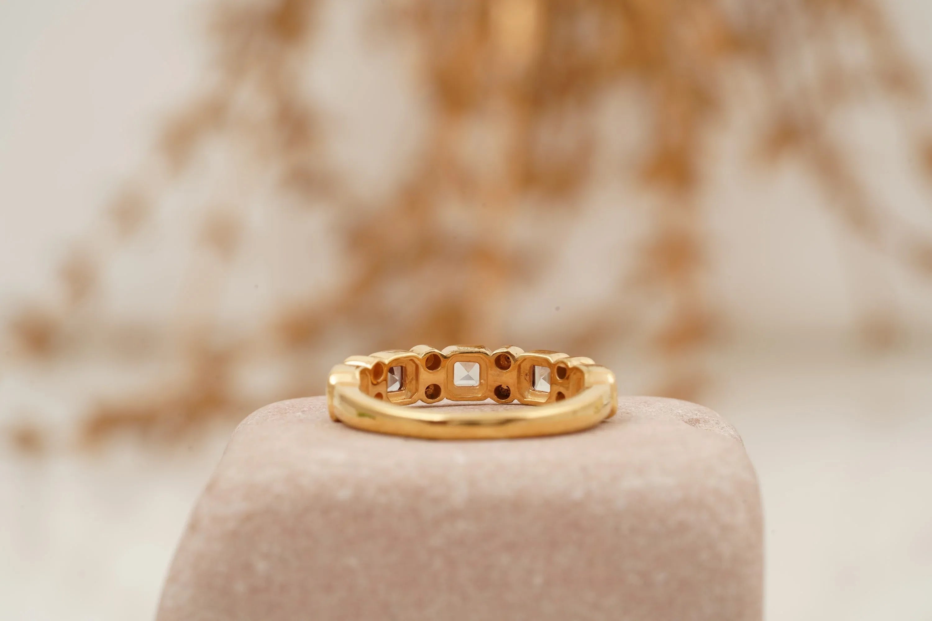 Princess Cut Alexandrite Wedding Band 14K Solid Gold Band - MinimalistJewels