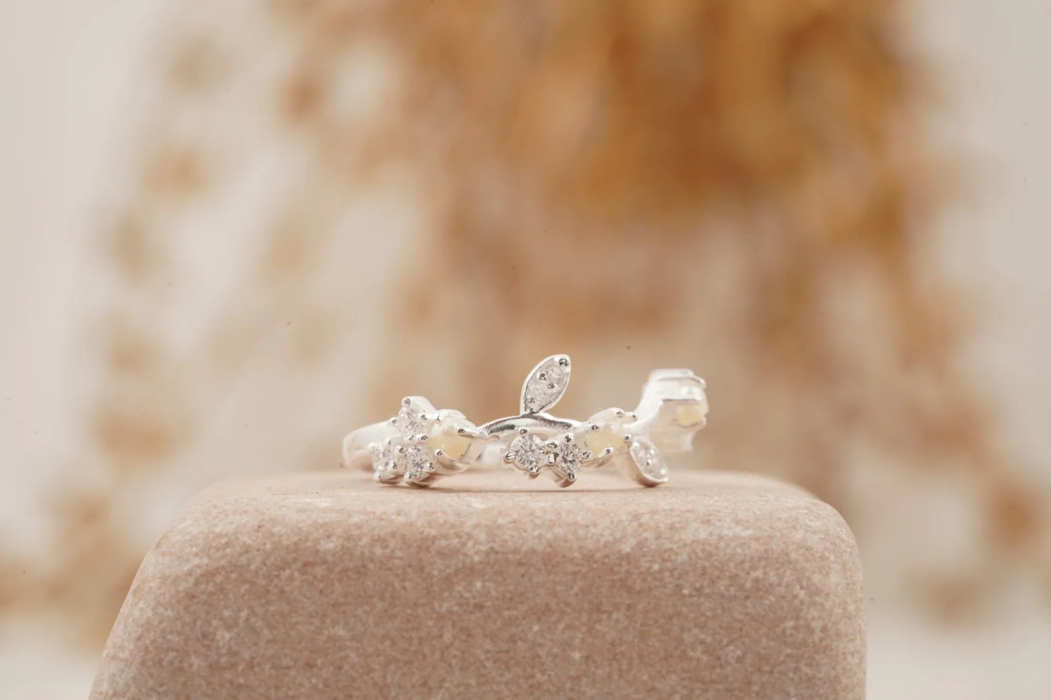Pearl Leaf Floral Halo Diamond Art Deco Wedding Band - MinimalistJewels