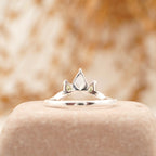 Kite Shaped Alexandrite 925 Sterling Silver Wedding Band - MinimalistJewels
