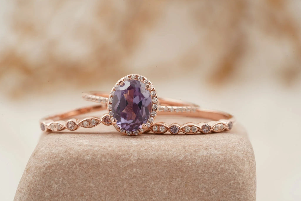 Oval Cut Alexandrite Engagement Ring 3pcs Set Halo Diamond Band - MinimalistJewels