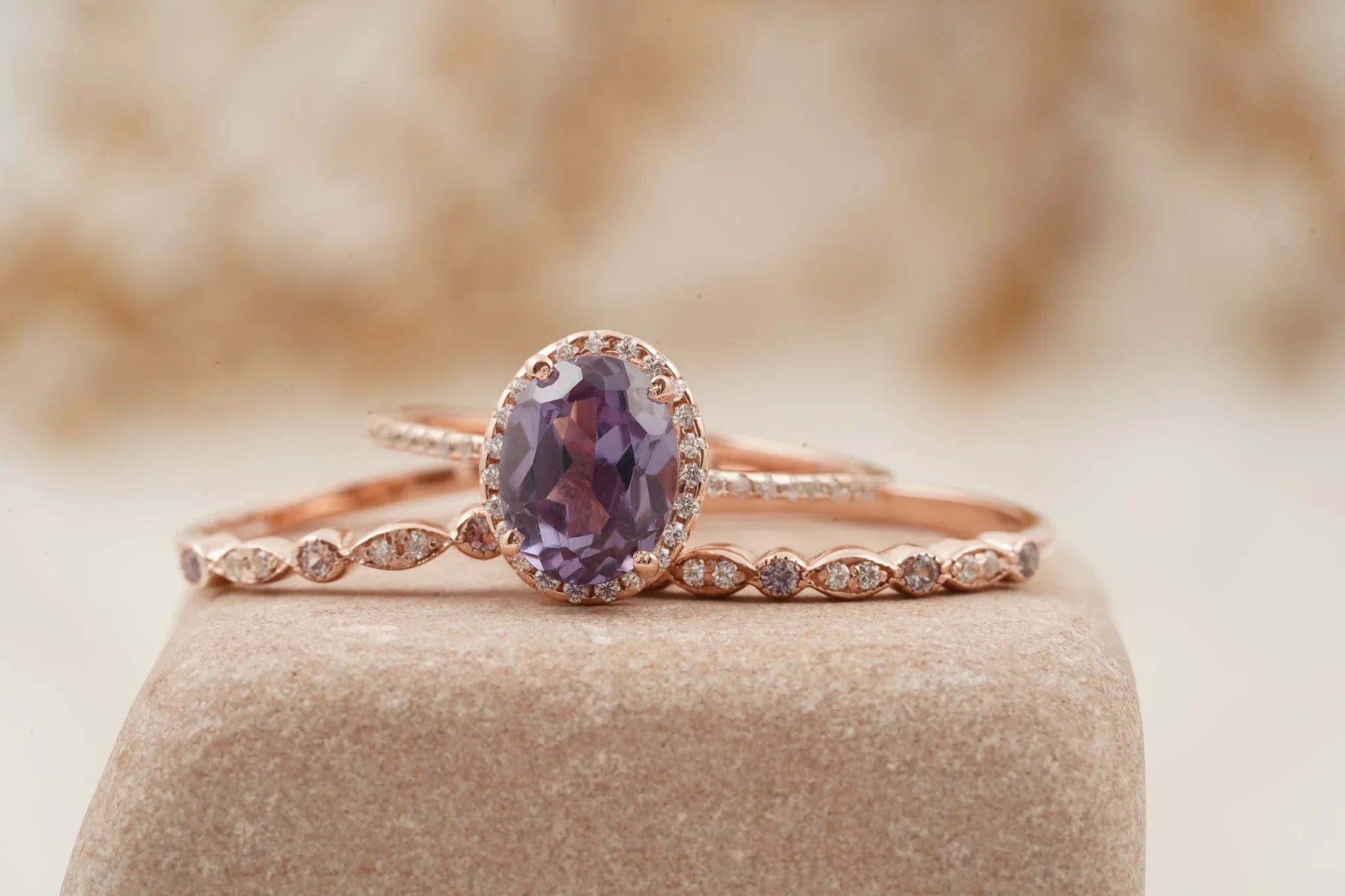 Oval Cut Alexandrite Engagement Ring 3pcs Set Halo Diamond Band - MinimalistJewels