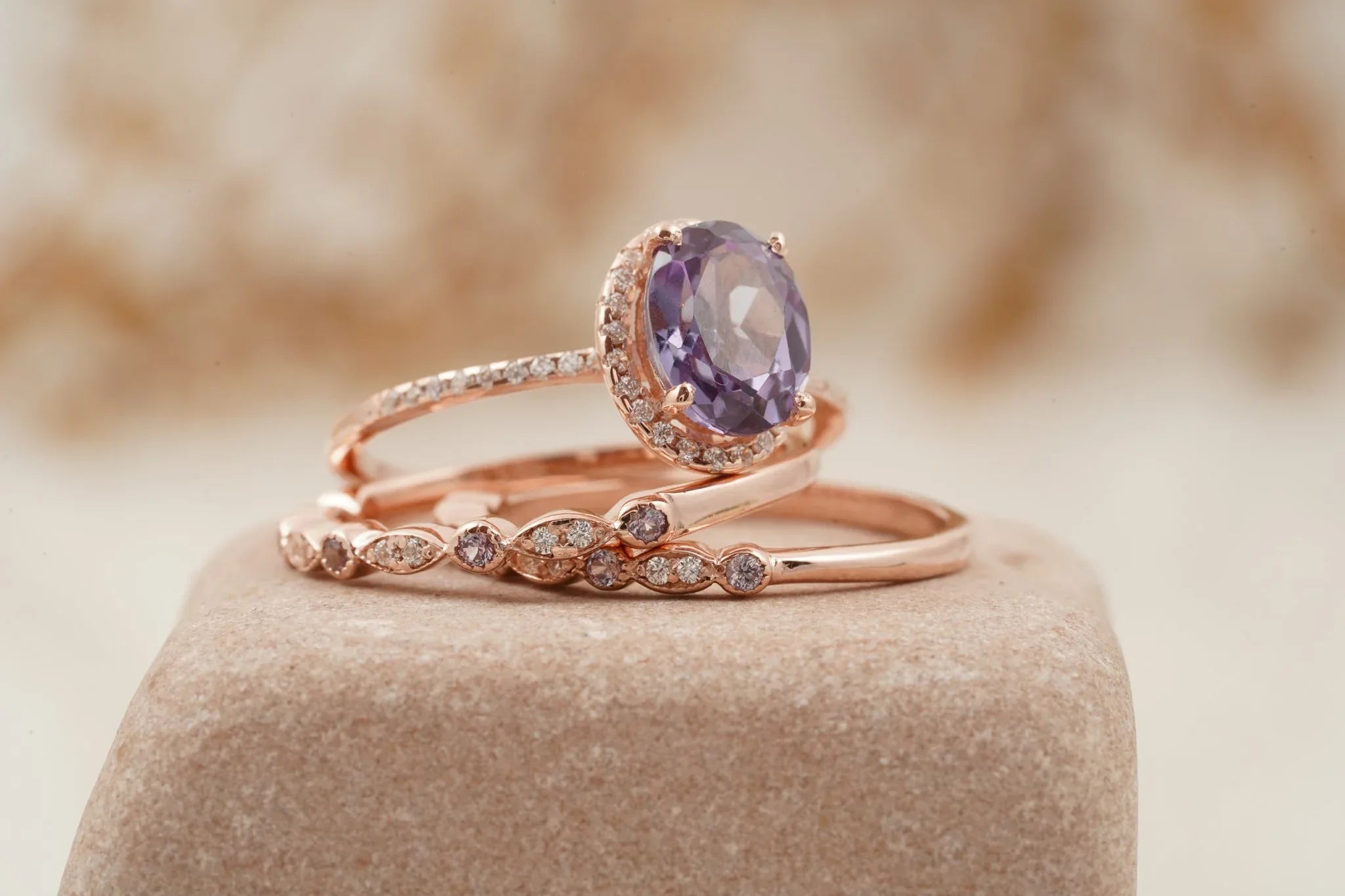 Oval Cut Alexandrite Engagement Ring 3pcs Set Halo Diamond Band - MinimalistJewels