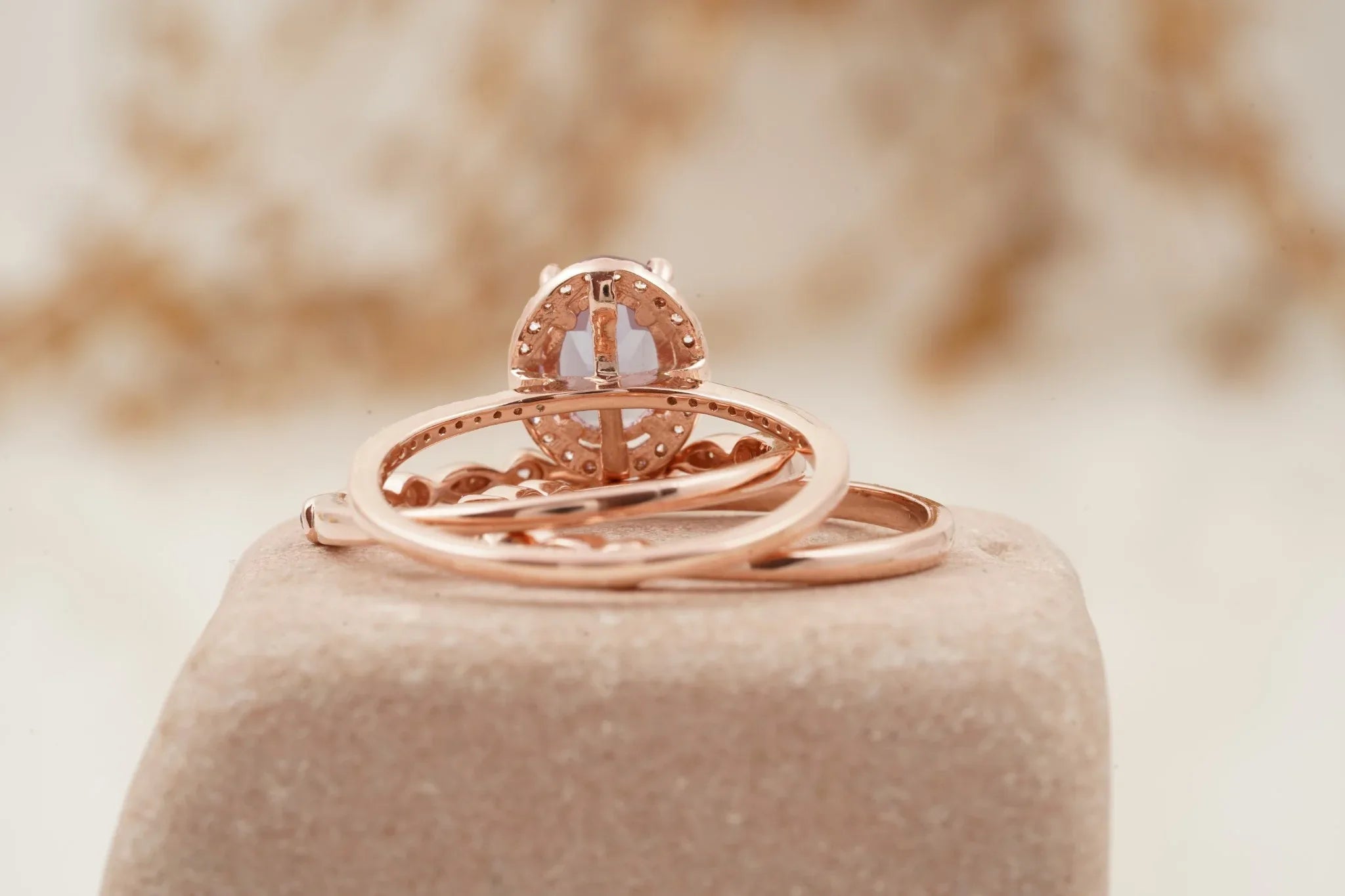 Oval Cut Alexandrite Engagement Ring 3pcs Set Halo Diamond Band - MinimalistJewels