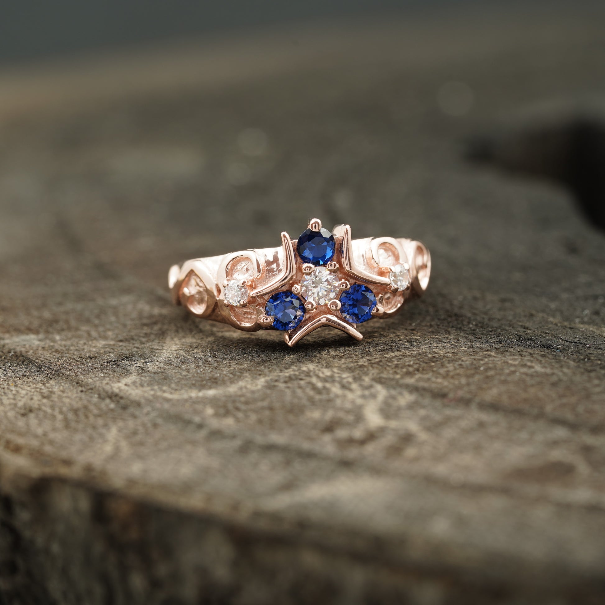 Sapphire gemstone ring