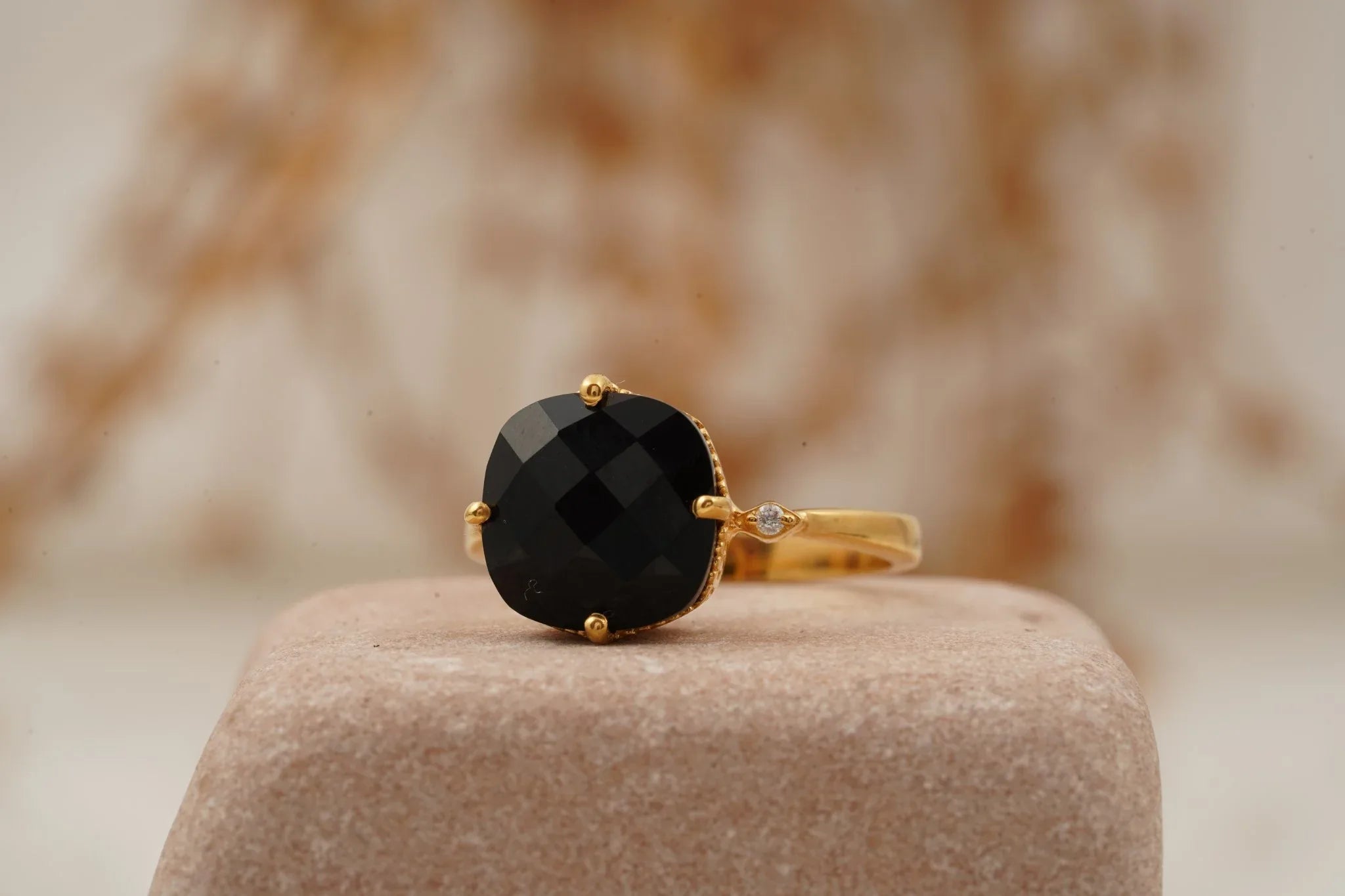 Cushion Black Onyx Vermeil Engagement Ring - MinimalistJewels