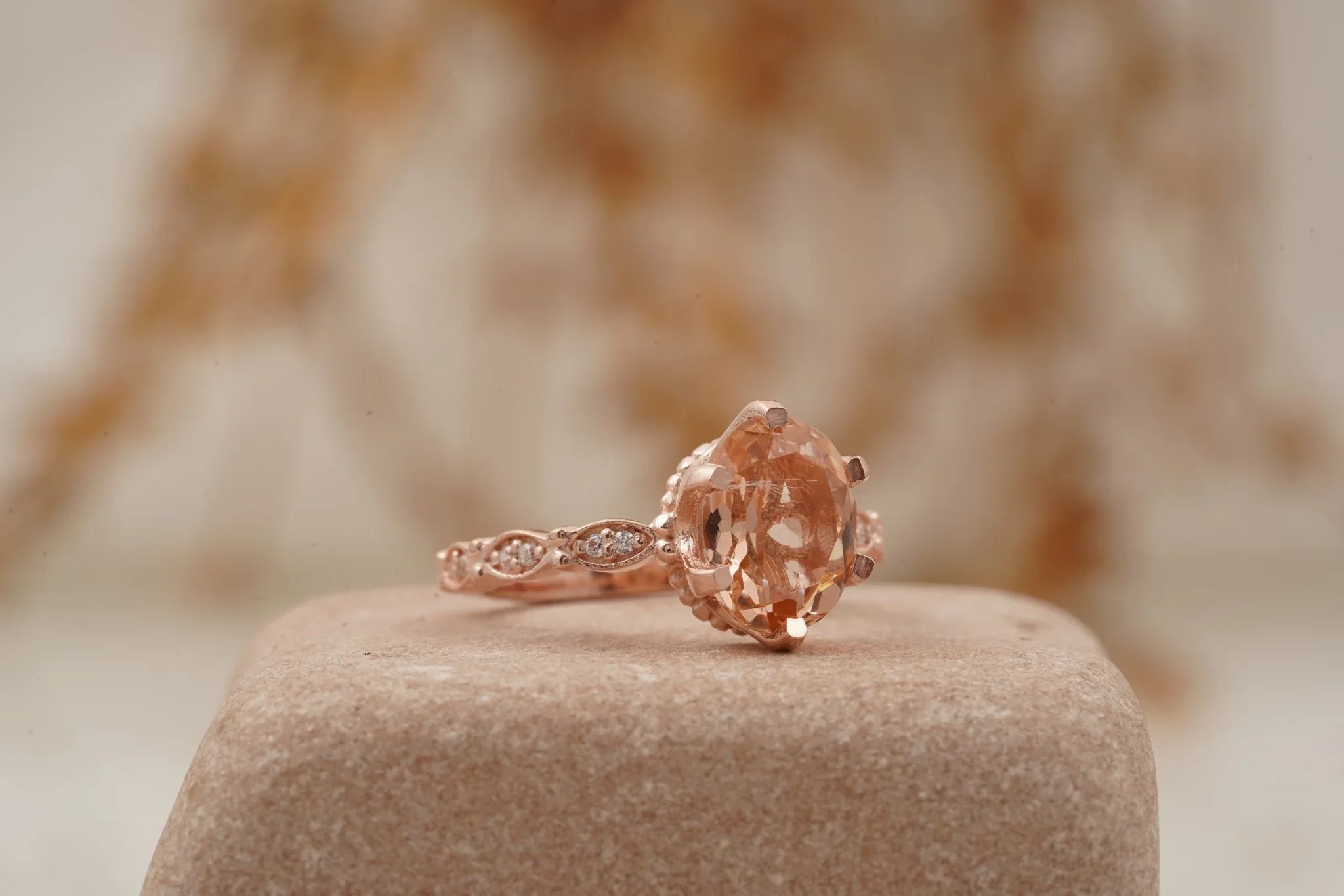 Oval Cut Morganite 2.5ct Engagement Rings For Women - MinimalistJewels
