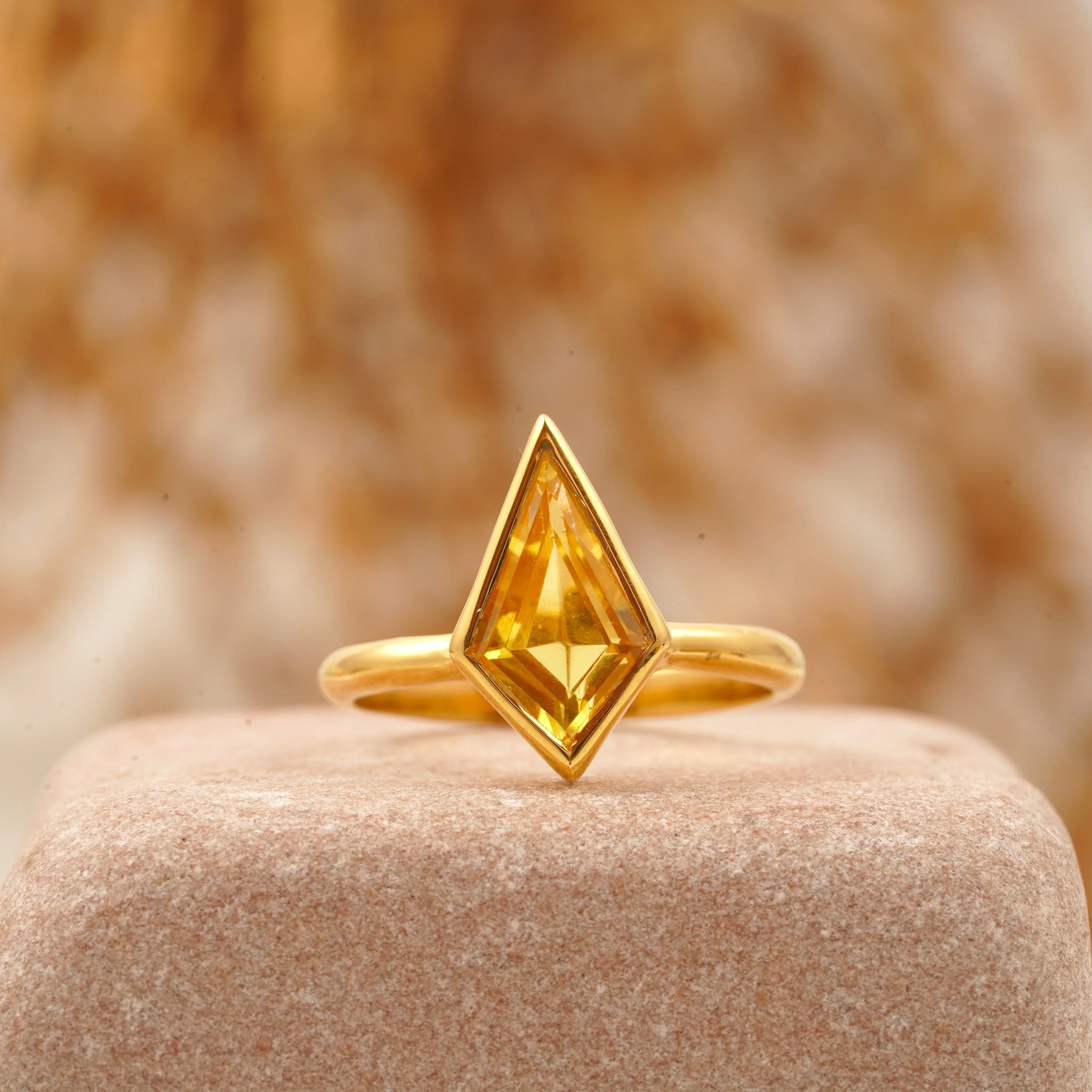 Kite-Shaped Citrine Gold Engagement Ring - MinimalistJewels