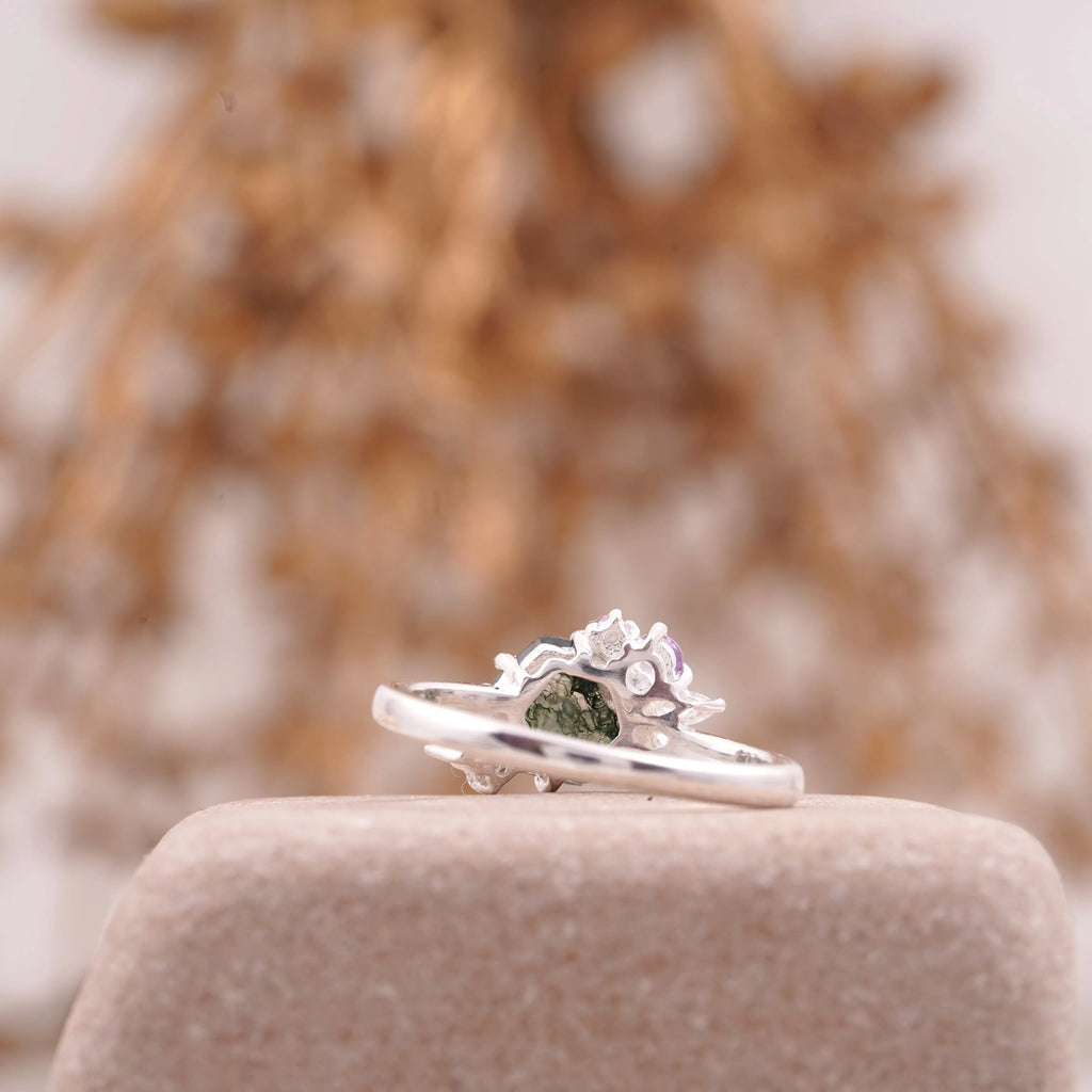 Hexagon Cut Moss Agate Cluster Art Deco Ring - MinimalistJewels