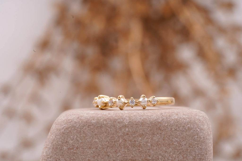 Pearl & Diamond Stacking Wedding Band - MinimalistJewels