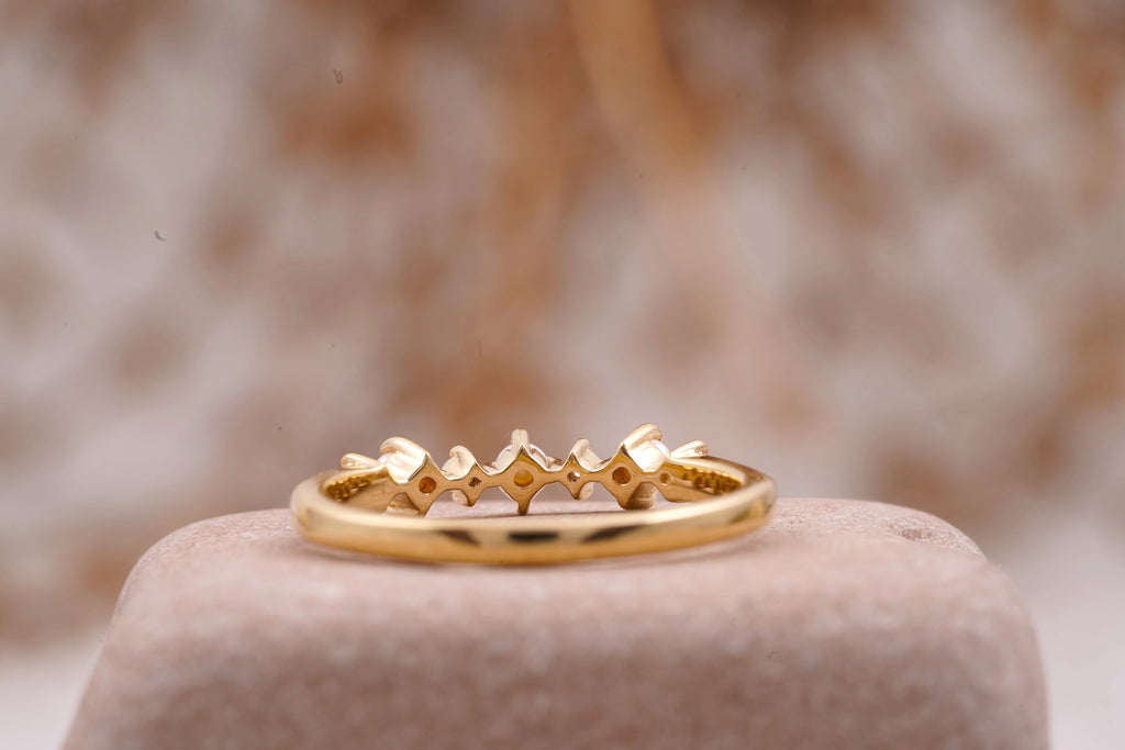 Pearl & Diamond Stacking Wedding Band - MinimalistJewels
