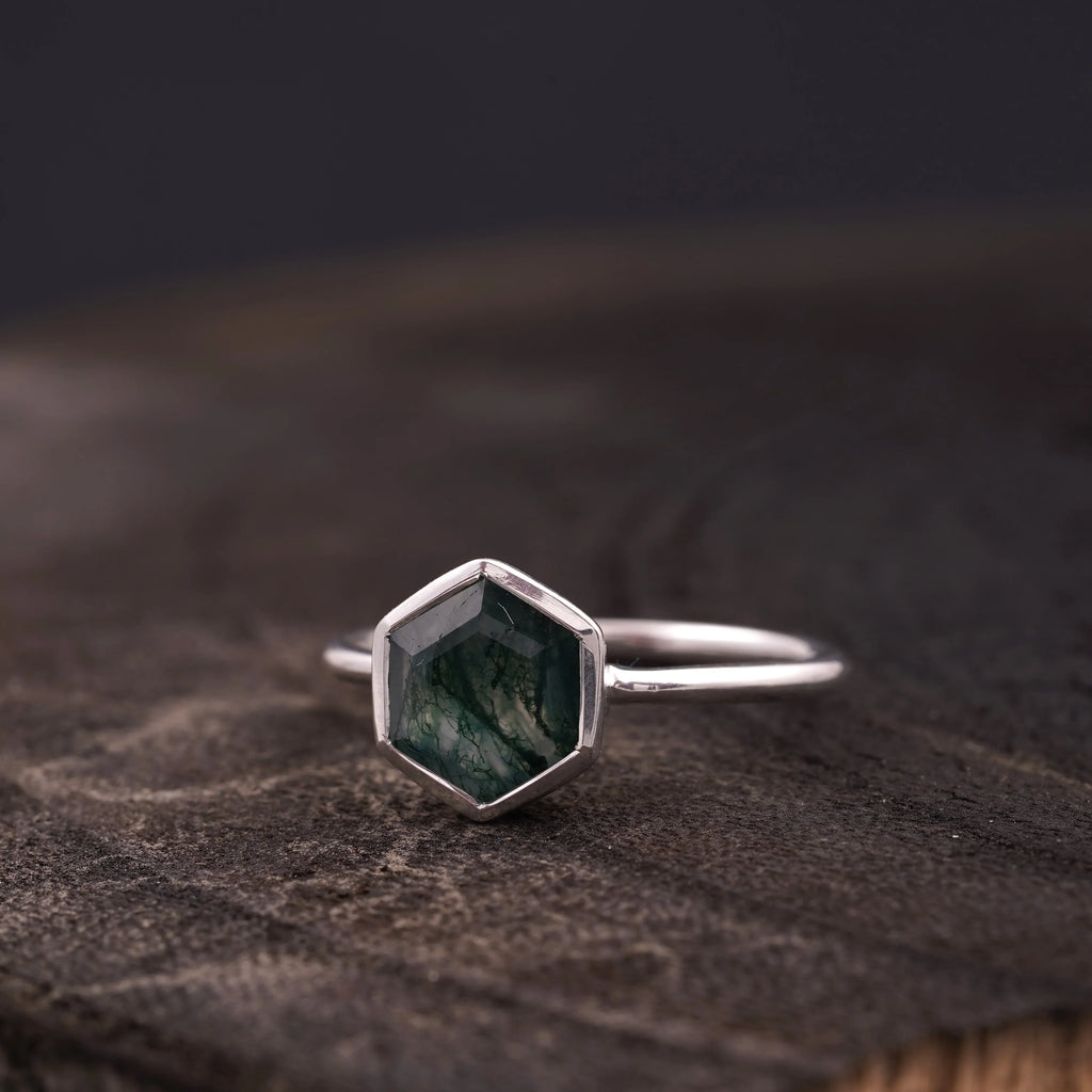 Hexagon Cut Moss Agate Bezel Set Engagement Ring - MinimalistJewels