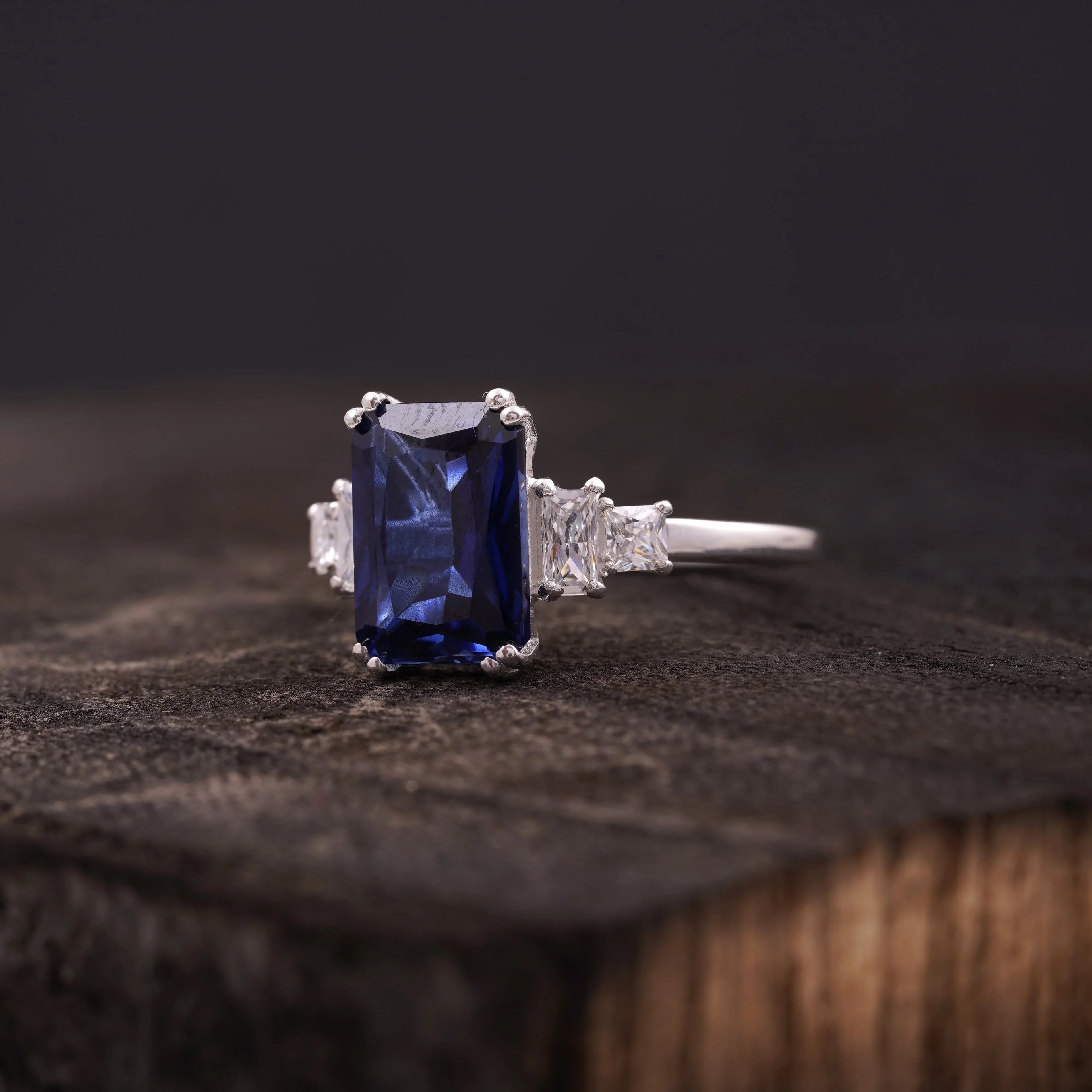 Emerald Blue Sapphire Silver Engagement Ring - MinimalistJewels