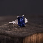 Emerald Blue Sapphire Silver Engagement Ring - MinimalistJewels