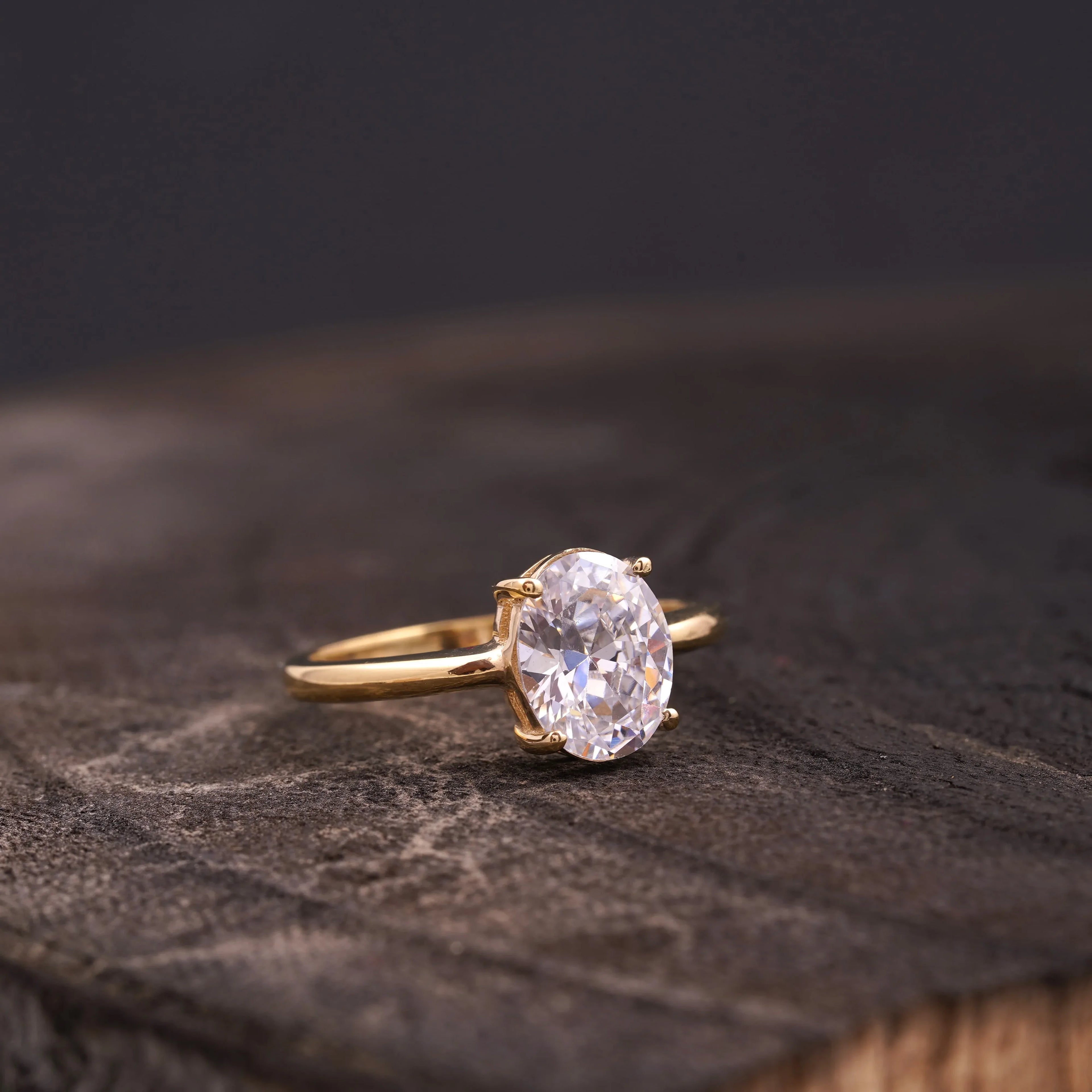 Oval Moissanite Engagement Rings - MinimalistJewels