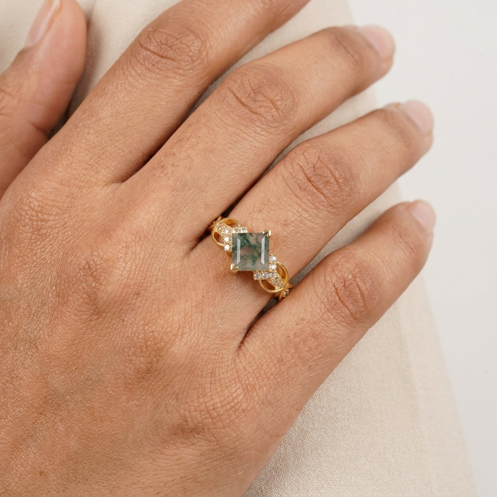 Princess cut Moss Agate engagement ring With Model Finger